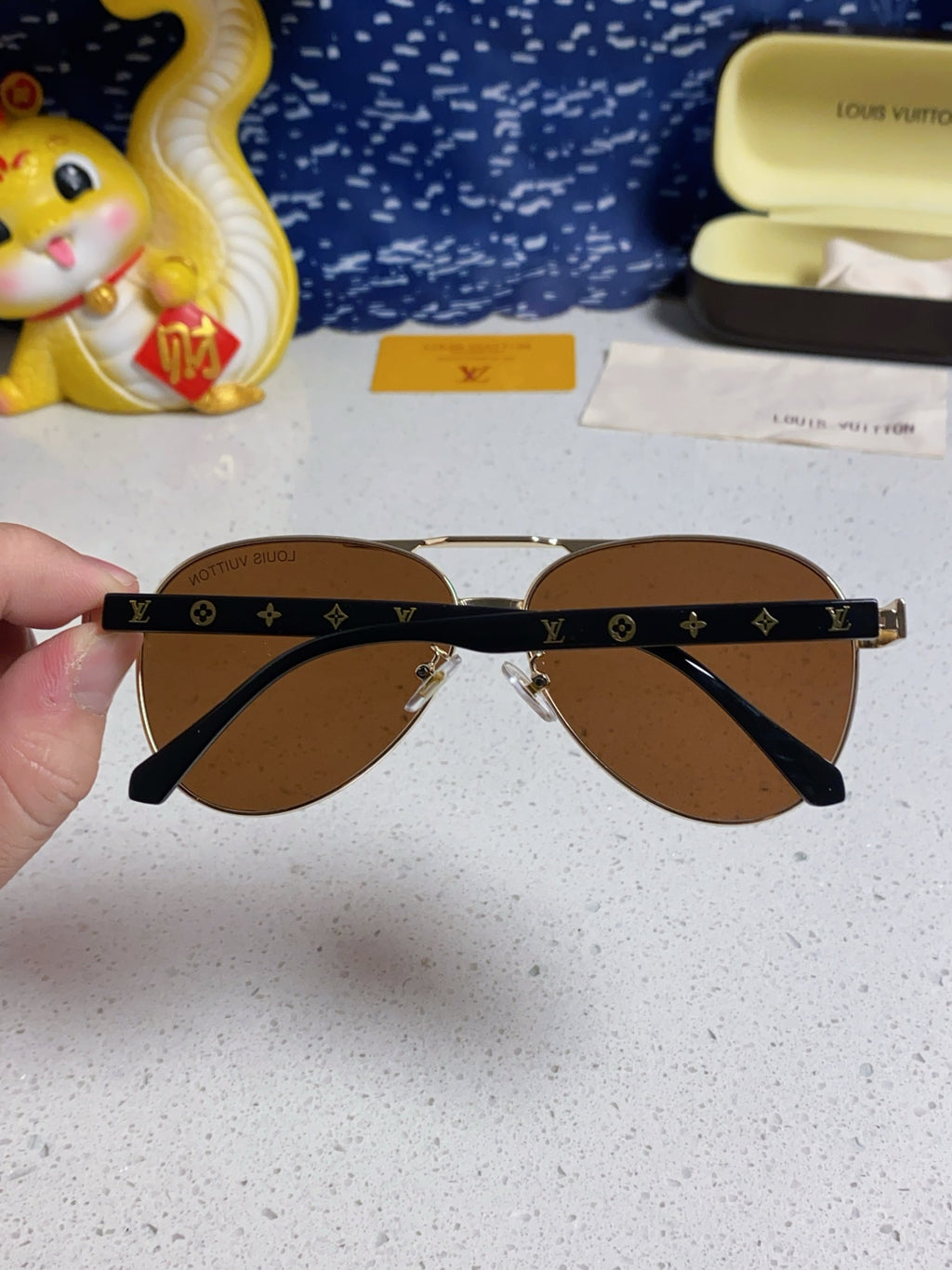 Louis Vuitton Metal Aviator Brown Lens Sunglasses for Men & Women - 381780 - detail image 5