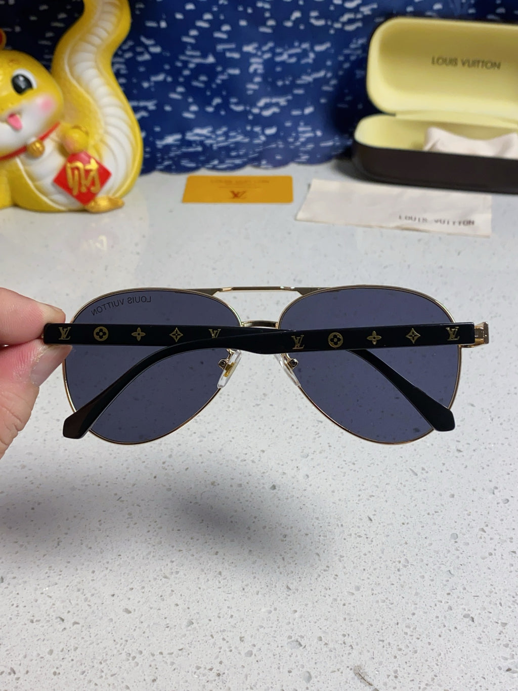 Louis Vuitton Metal Aviator Blue Lens Sunglasses for Men & Women - 381781 - detail image 5