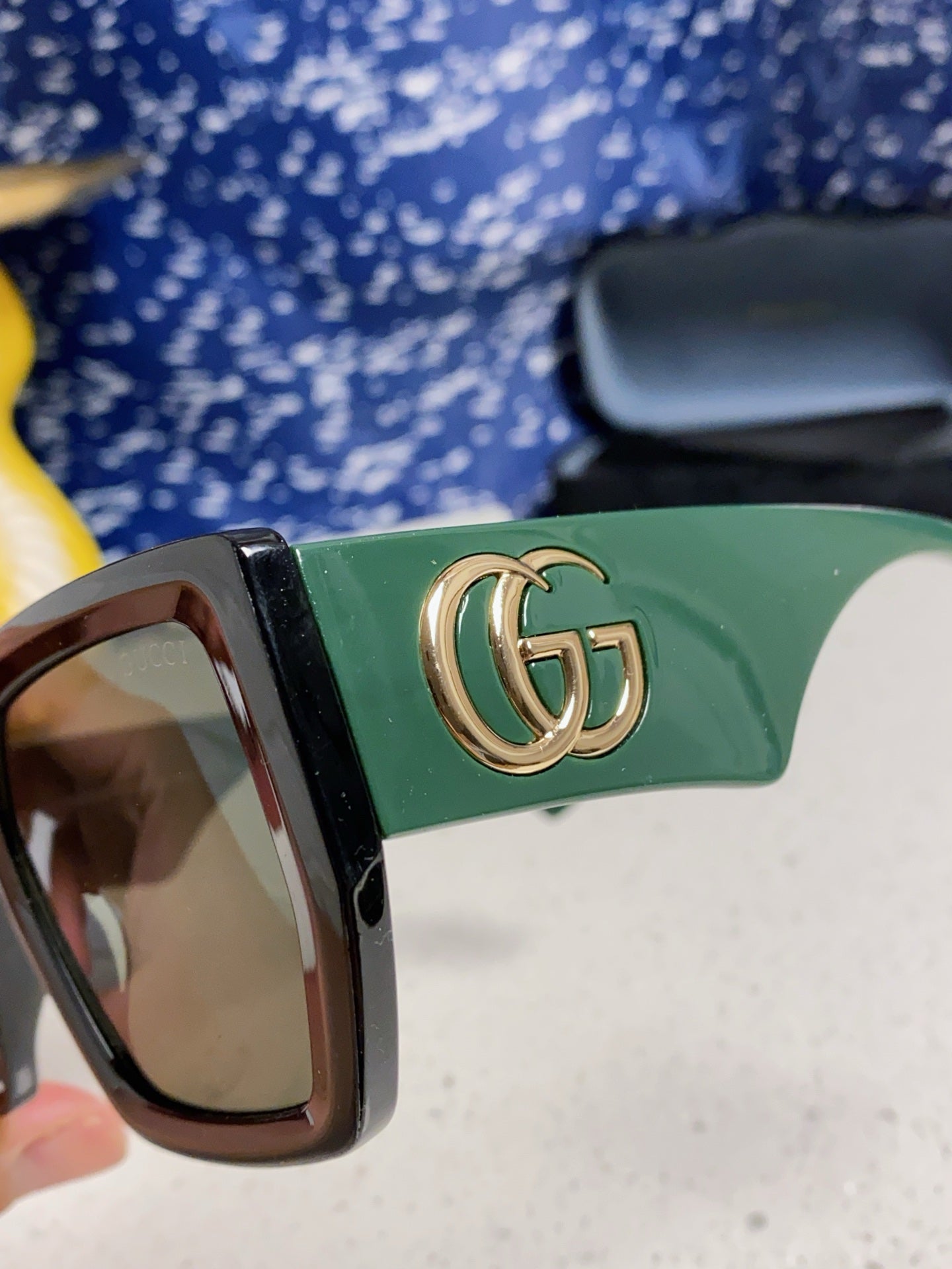 Gucci Oversized Brown Lens Sunglasses for Men & Women - 398373 - detail image 8