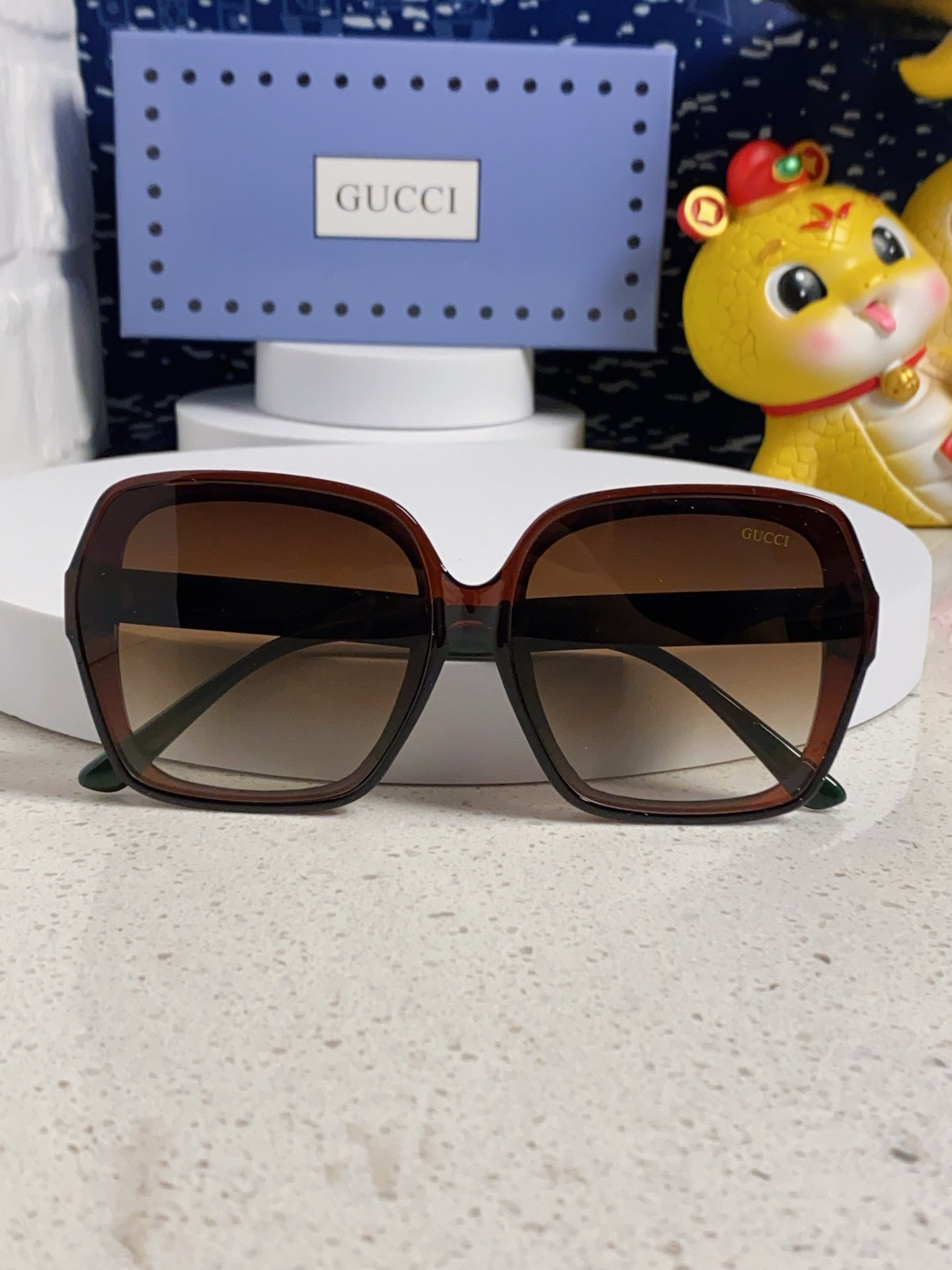 Gucci Fashion Brown Lens Sunglasses for Men & Women - 398366 - detail image 9