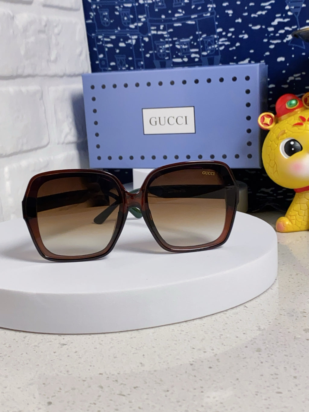 Gucci Fashion Brown Lens Sunglasses for Men & Women - 398366 - detail image 2