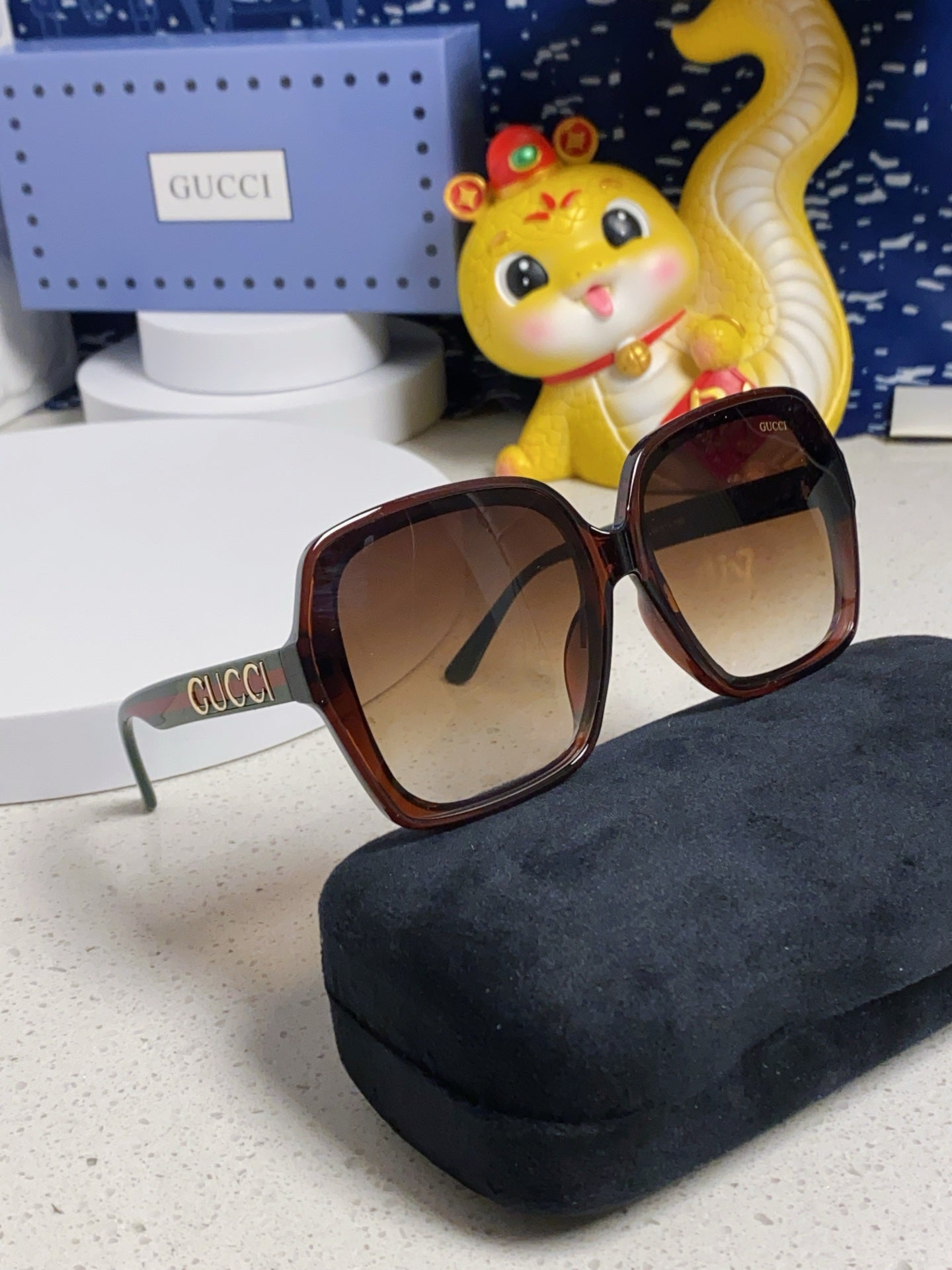 Gucci Fashion Brown Lens Sunglasses for Men & Women - 398366 - detail image 10
