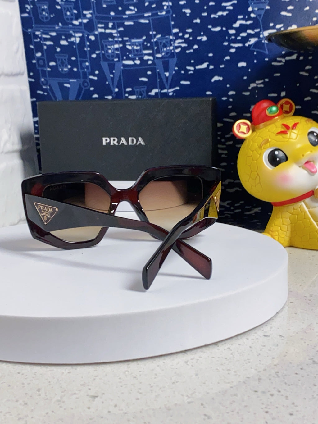Prada 14ZSF Cat-Eye Silver Lens Sunglasses for Women - detail image 3