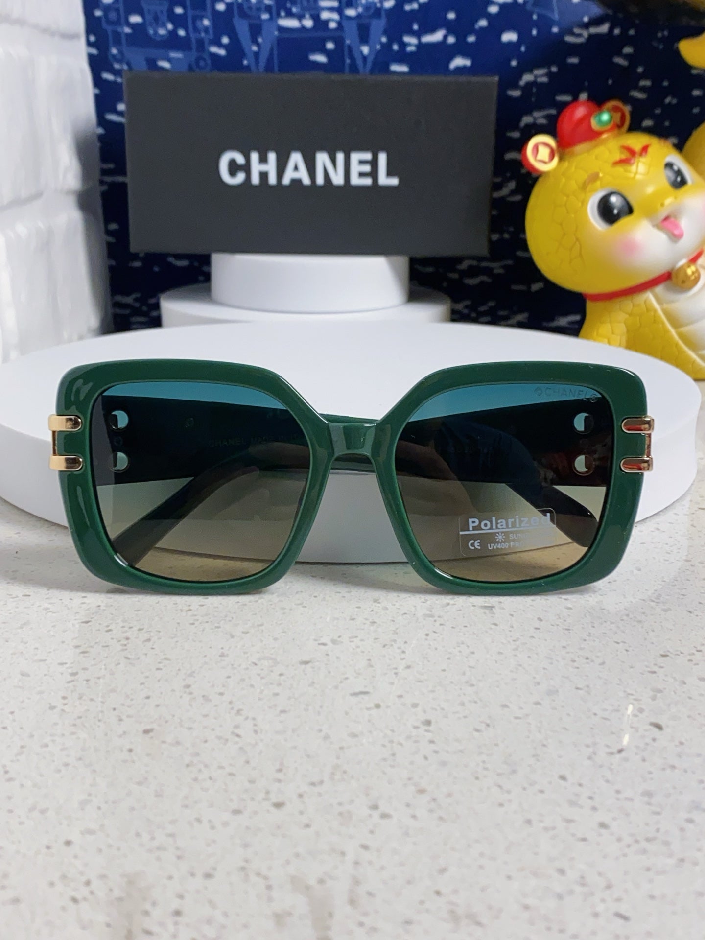 Chanel Oversized Silver Lens Sunglasses for Men & Women - 398610 - detail image 9