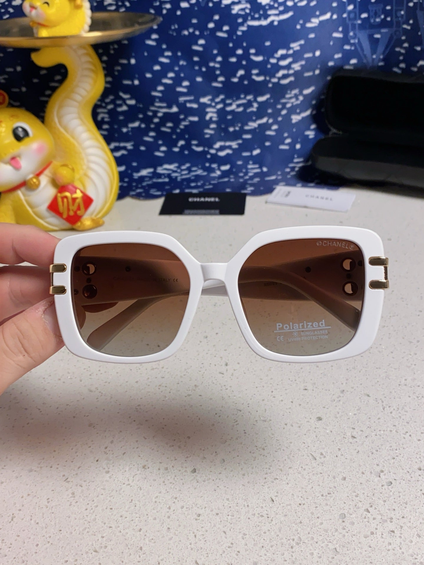 Chanel Oversized Silver Lens Sunglasses for Men & Women - 398611 - detail image 4