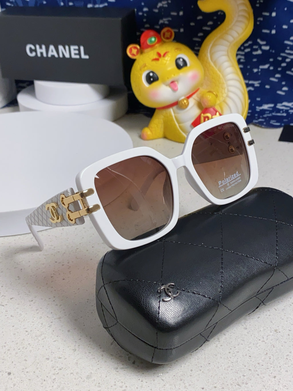 Chanel Oversized Silver Lens Sunglasses for Men & Women - 398611 - detail image 10