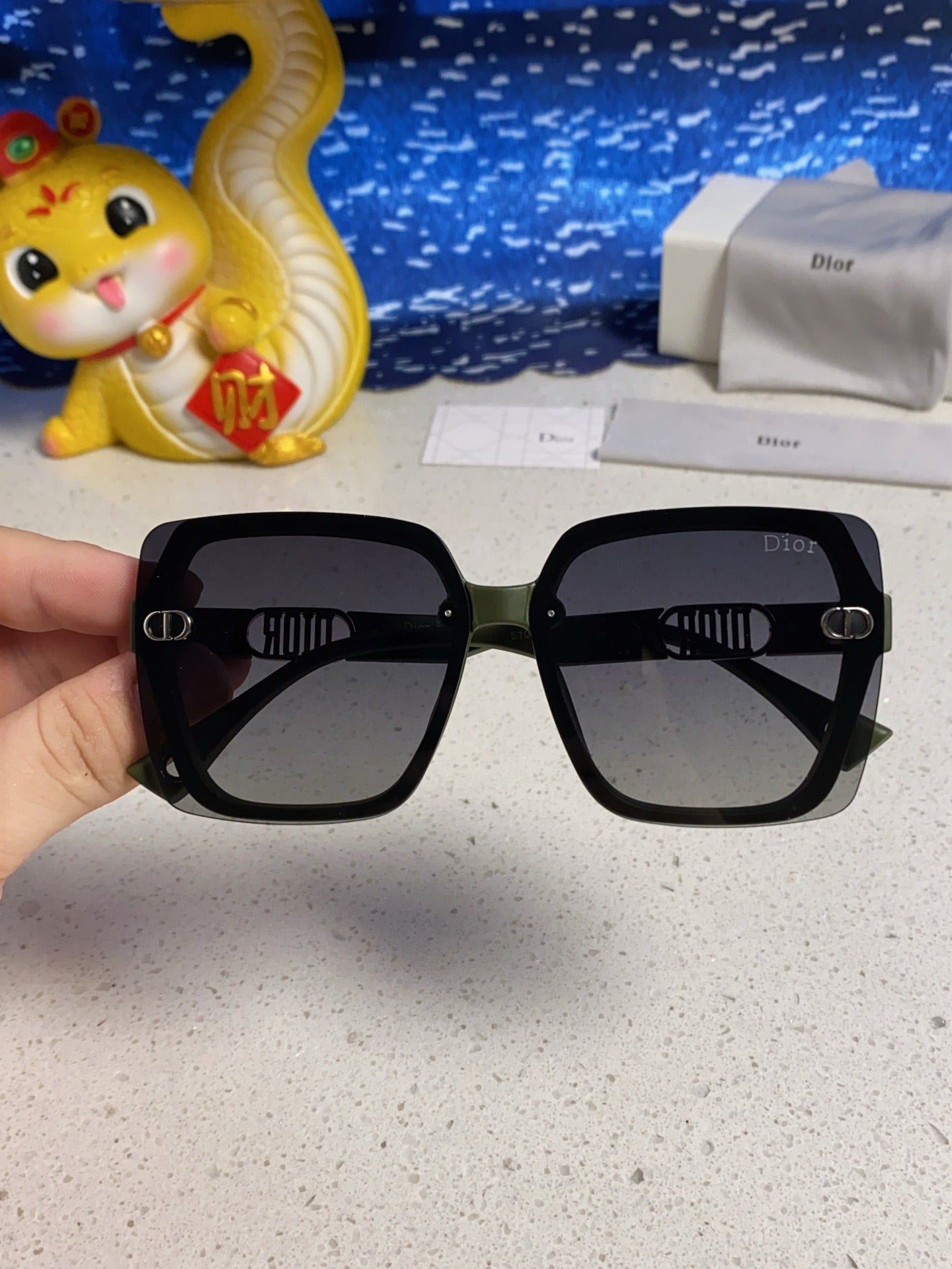 Dior Polarized Fashion Silver Lens Sunglasses for Women - 465353 - detail image 4