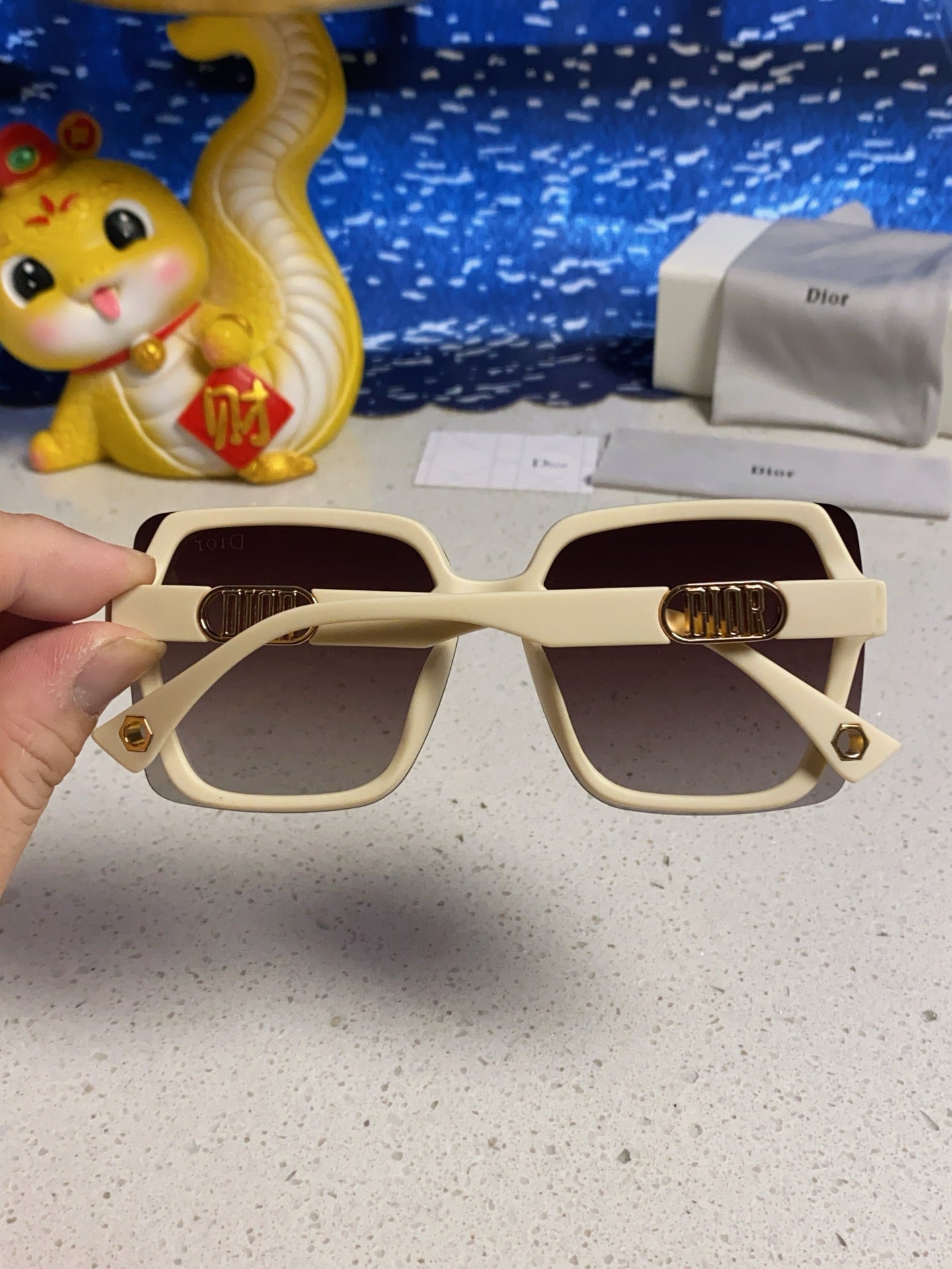 Dior Polarized Fashion Silver Lens Sunglasses for Women - 465354 - detail image 5