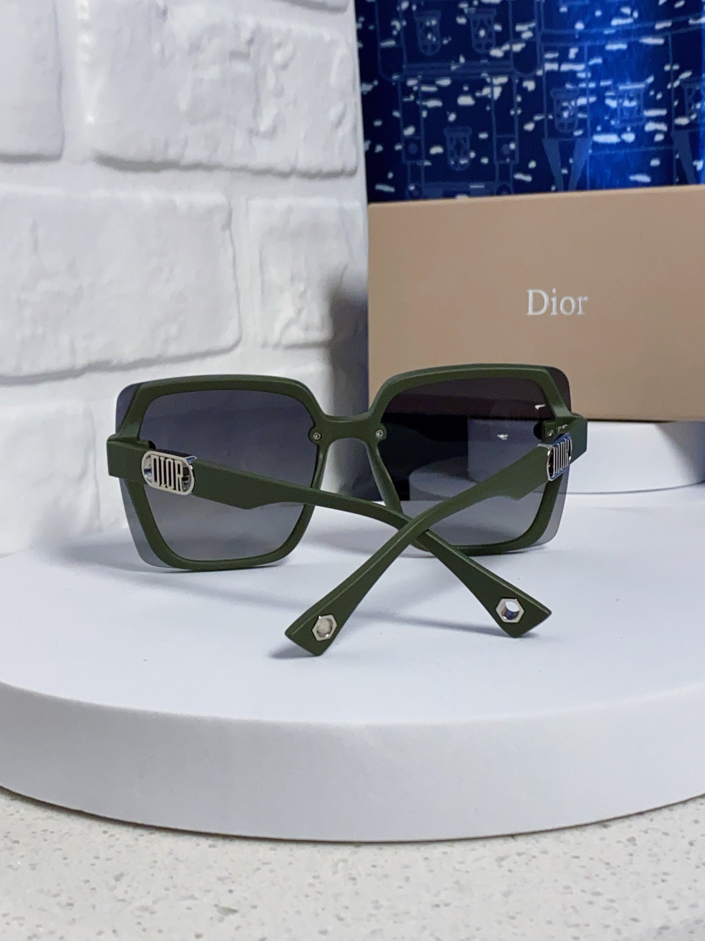 Dior Polarized Fashion Silver Lens Sunglasses for Women - 465353 - detail image 3