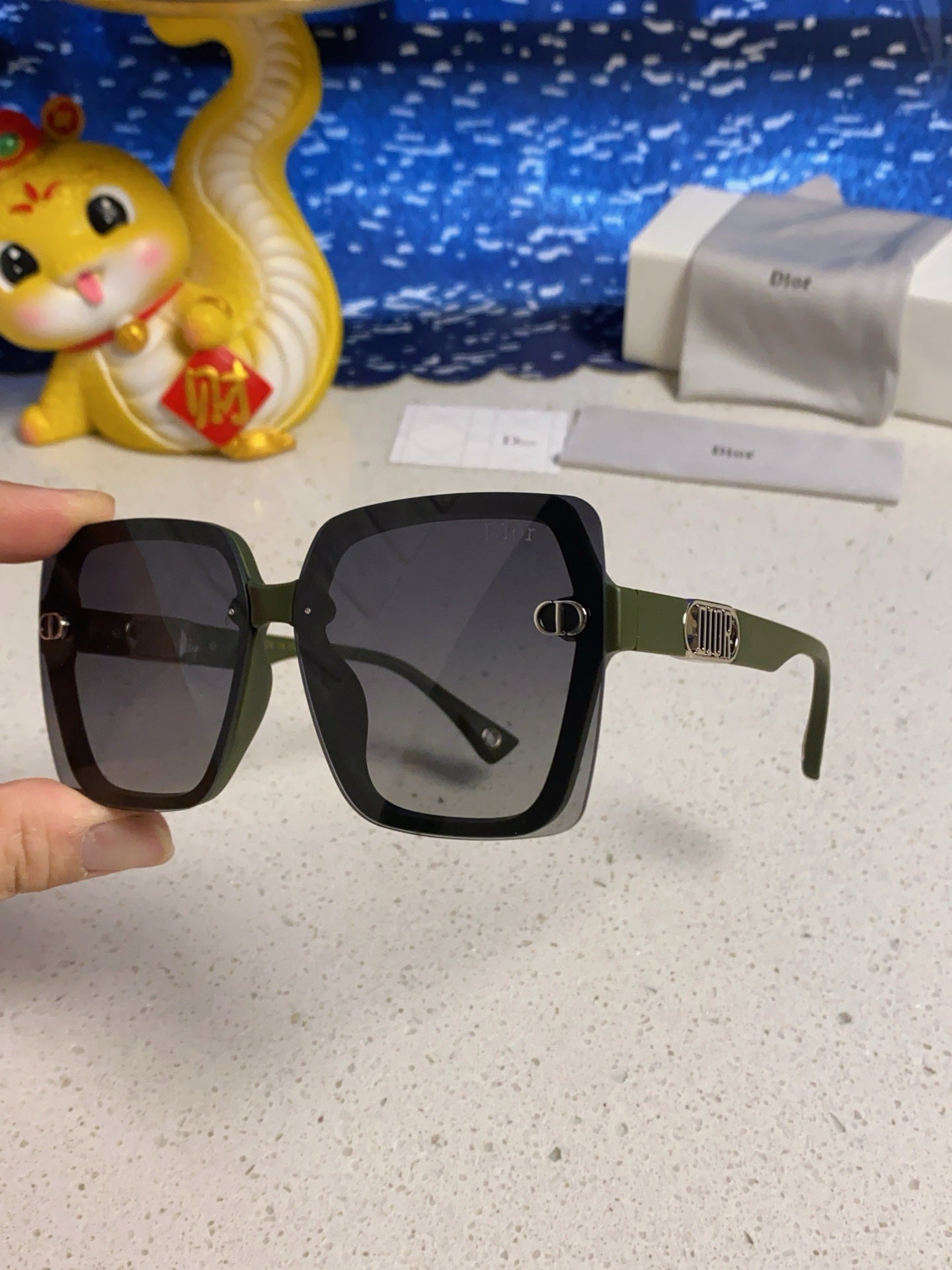 Dior Polarized Fashion Silver Lens Sunglasses for Women - 465353 - detail image 6