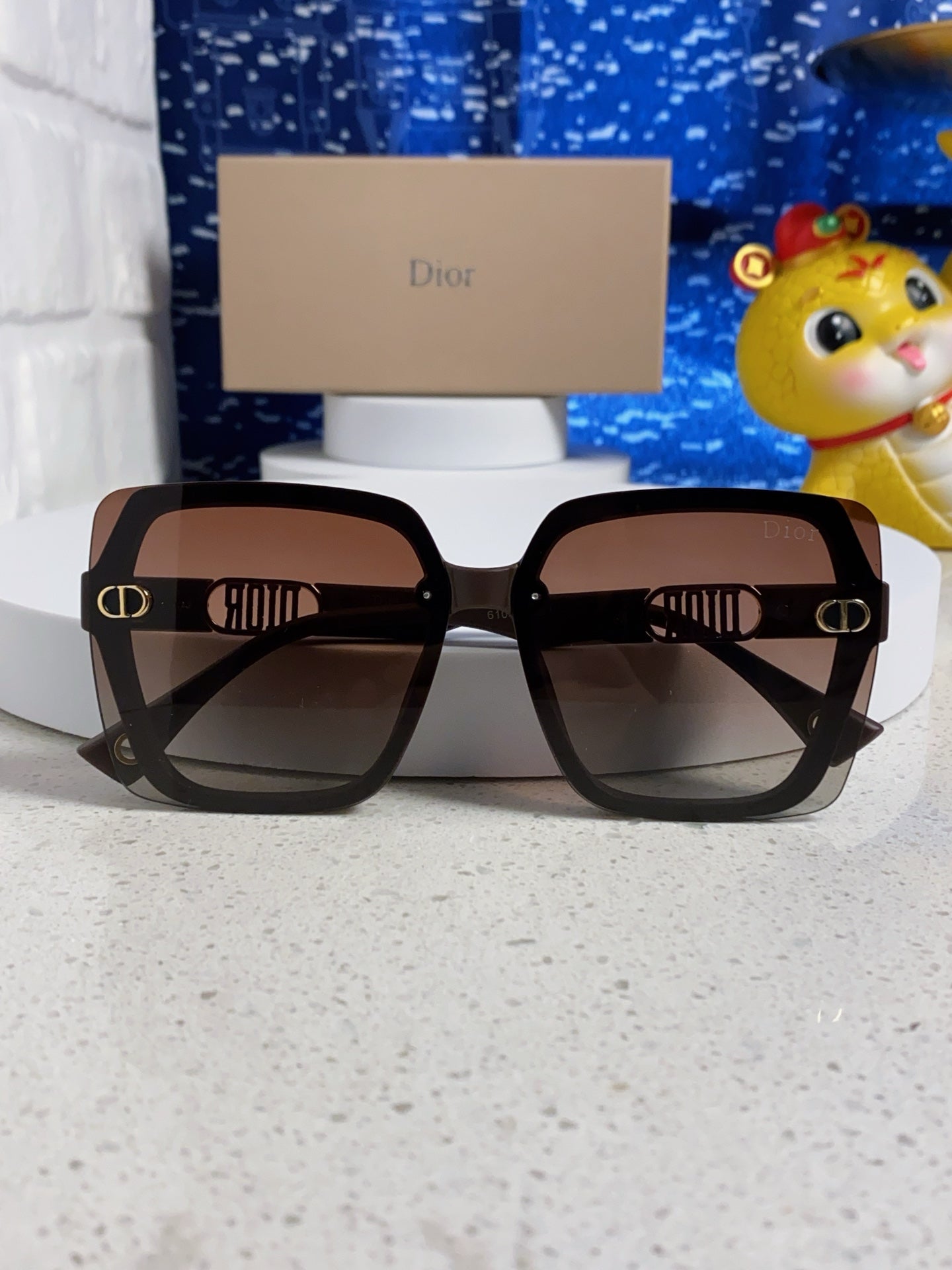 Dior Polarized Fashion Silver Lens Sunglasses for Women - 465355 - detail image 9