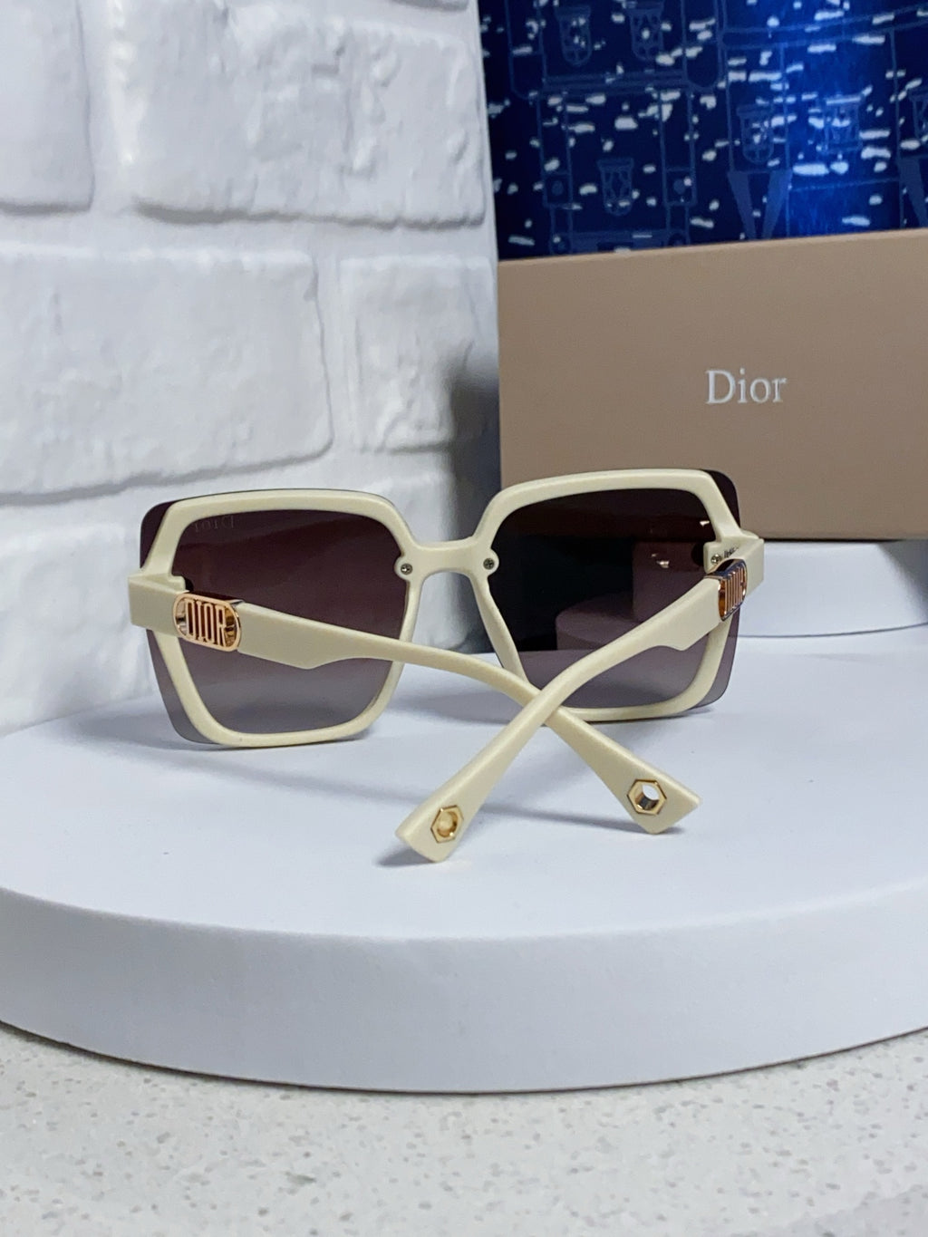 Dior Polarized Fashion Silver Lens Sunglasses for Women - 465354 - detail image 3