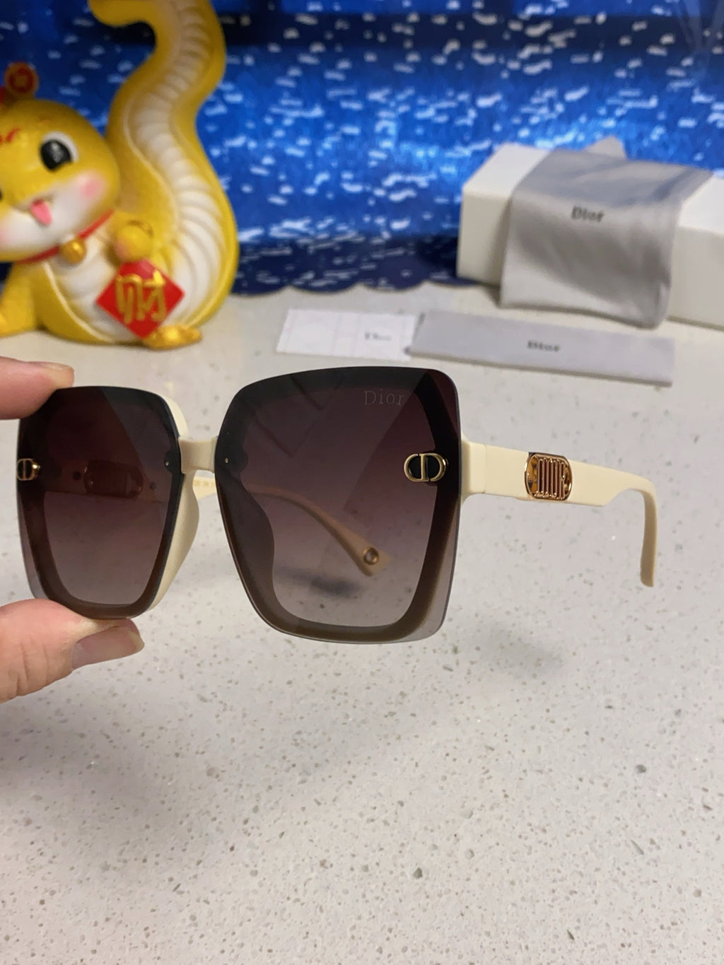 Dior Polarized Fashion Silver Lens Sunglasses for Women - 465354 - detail image 6