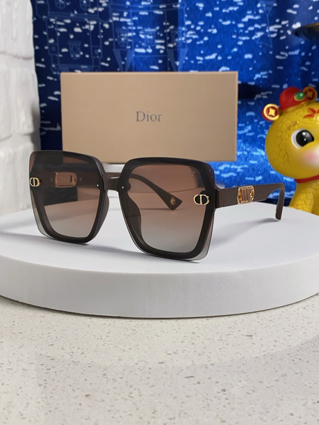 Dior Polarized Fashion Silver Lens Sunglasses for Women - 465355