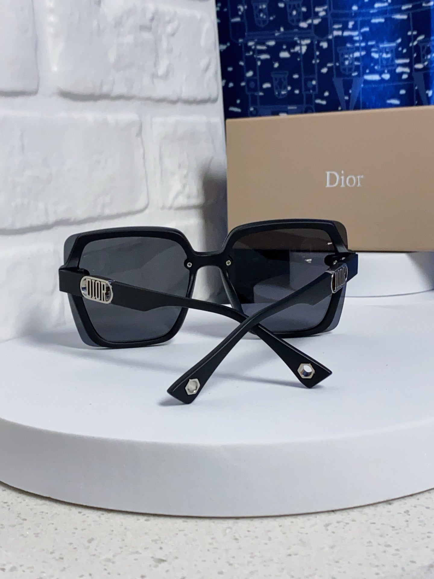 Dior Polarized Fashion Black Lens Sunglasses for Women - 465356 - detail image 4