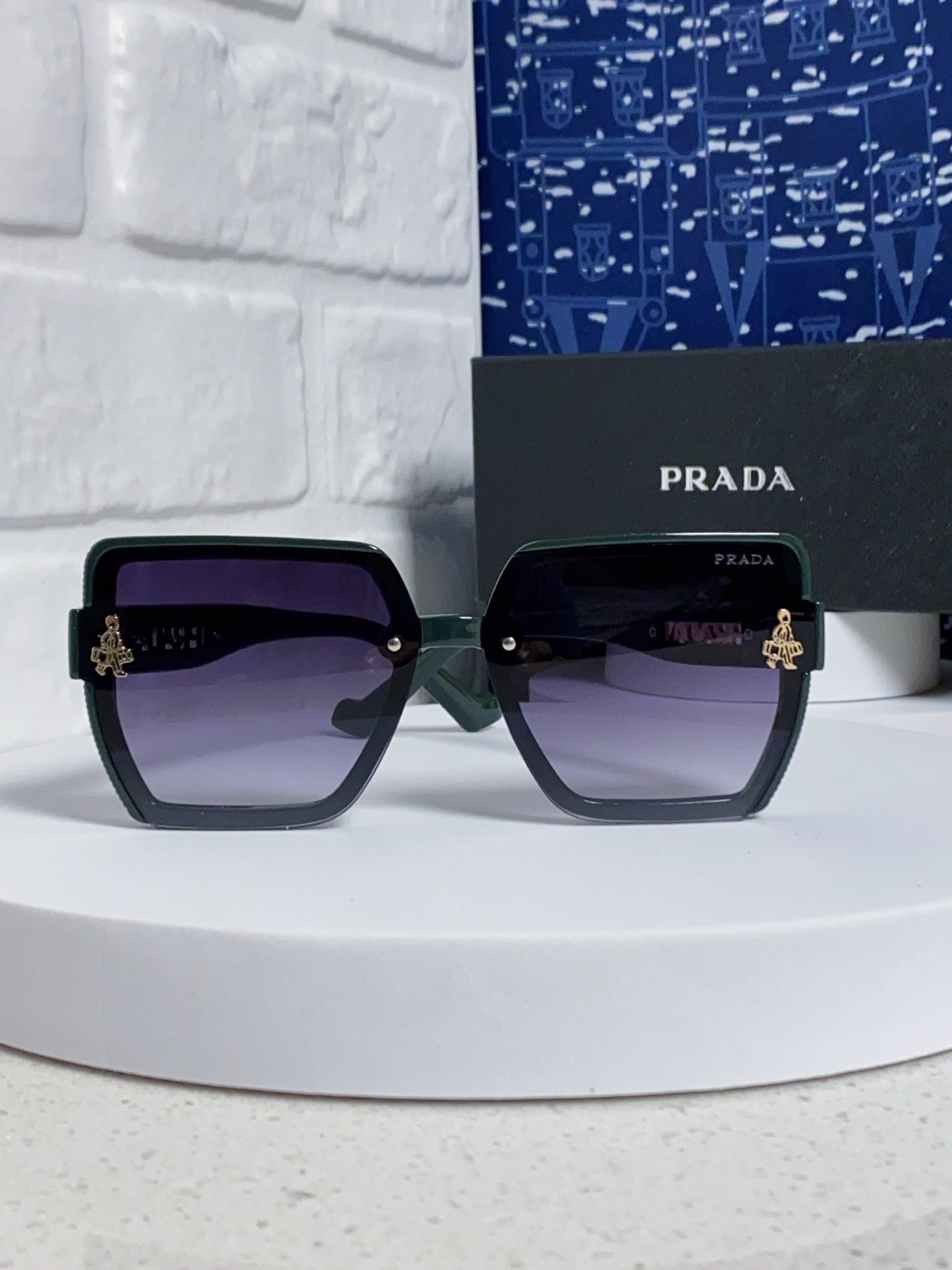 Prada Fashion Silver Lens Sunglasses for Men & Women - 465608 - detail image 2