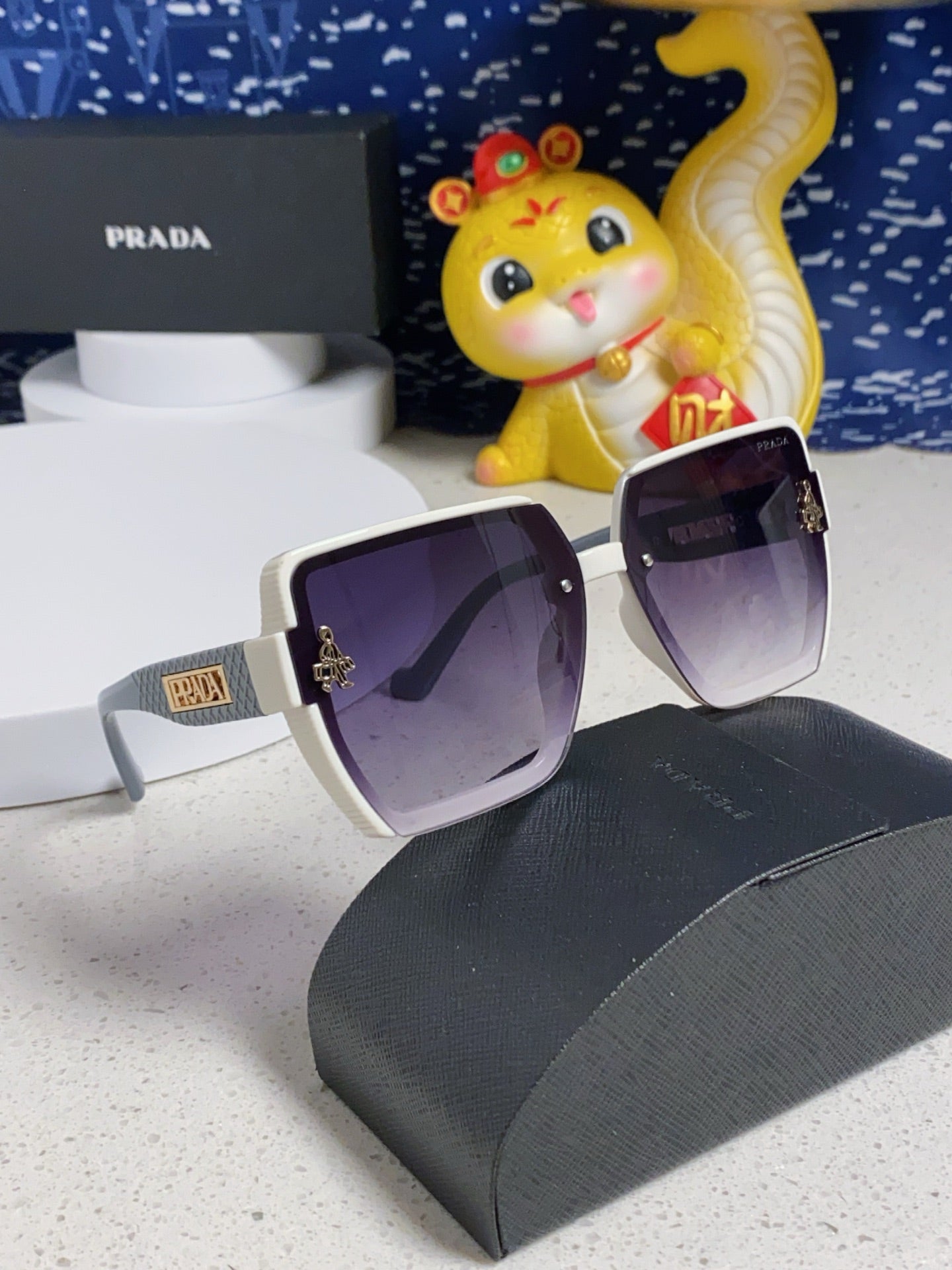 Prada Fashion Silver Lens Sunglasses for Men & Women - 465610 - detail image 10