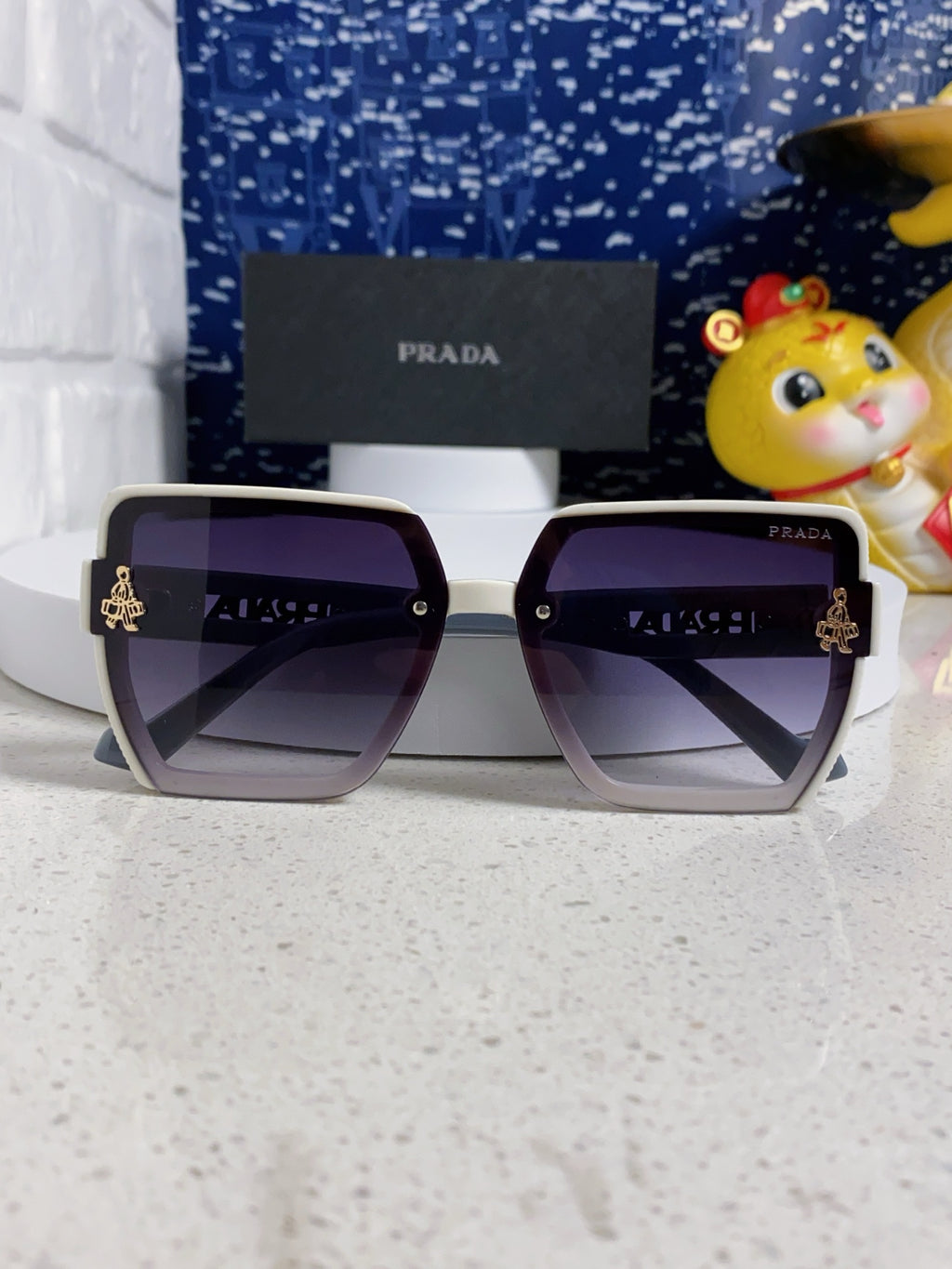 Prada Fashion Silver Lens Sunglasses for Men & Women - 465610 - detail image 9