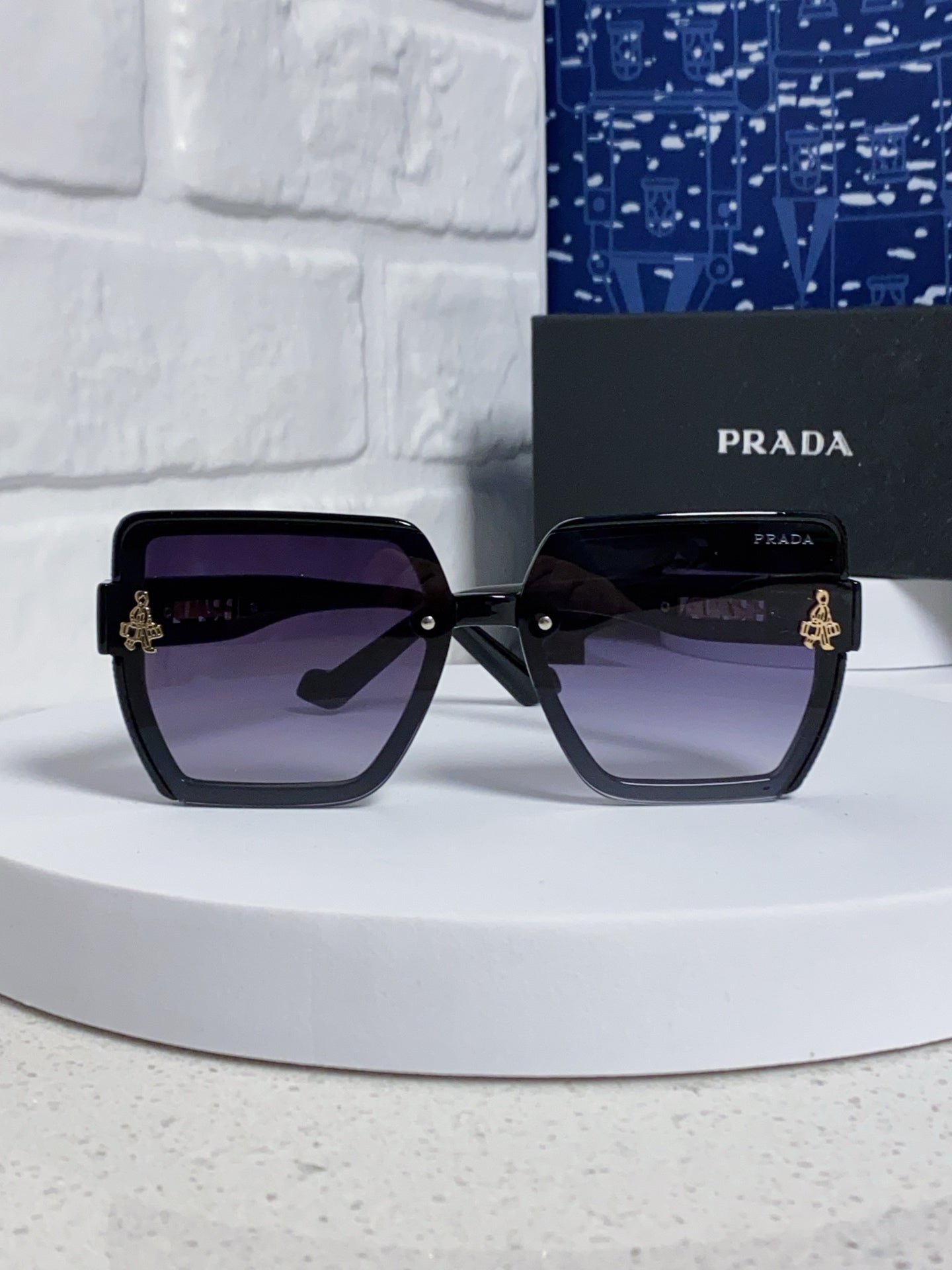 Prada Fashion Silver Lens Sunglasses for Men & Women - 465611 - detail image 2