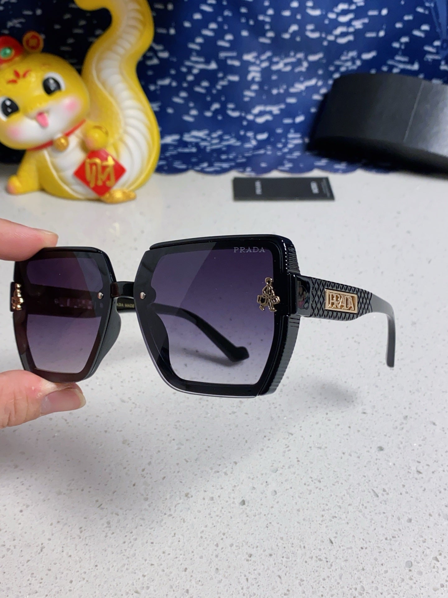 Prada Fashion Silver Lens Sunglasses for Men & Women - 465611 - detail image 6