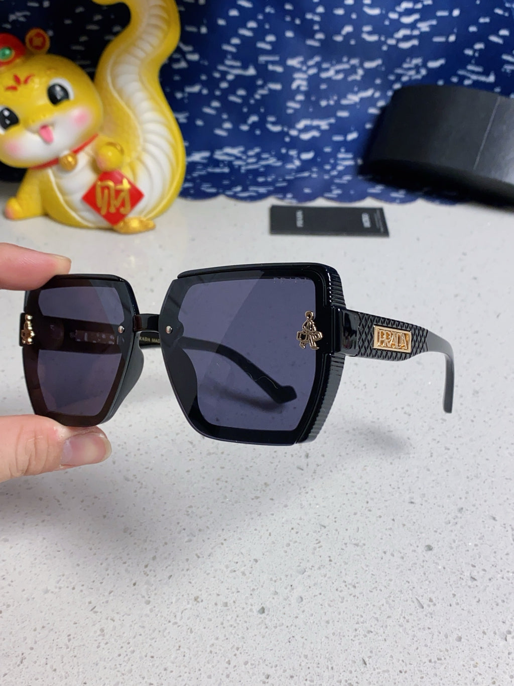 Prada Fashion Blue Lens Sunglasses for Men & Women - 465612 - detail image 6