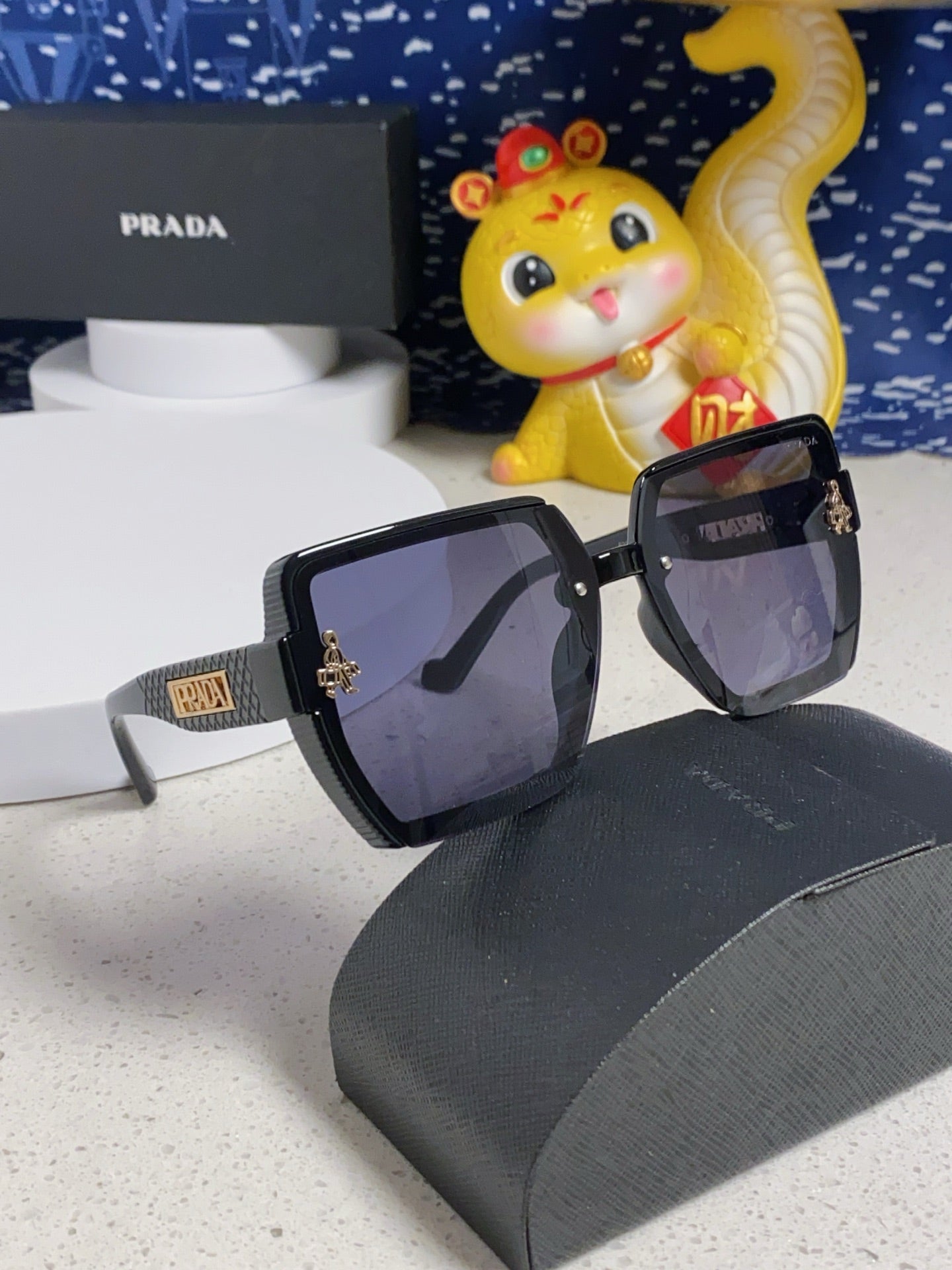 Prada Fashion Blue Lens Sunglasses for Men & Women - 465612 - detail image 10
