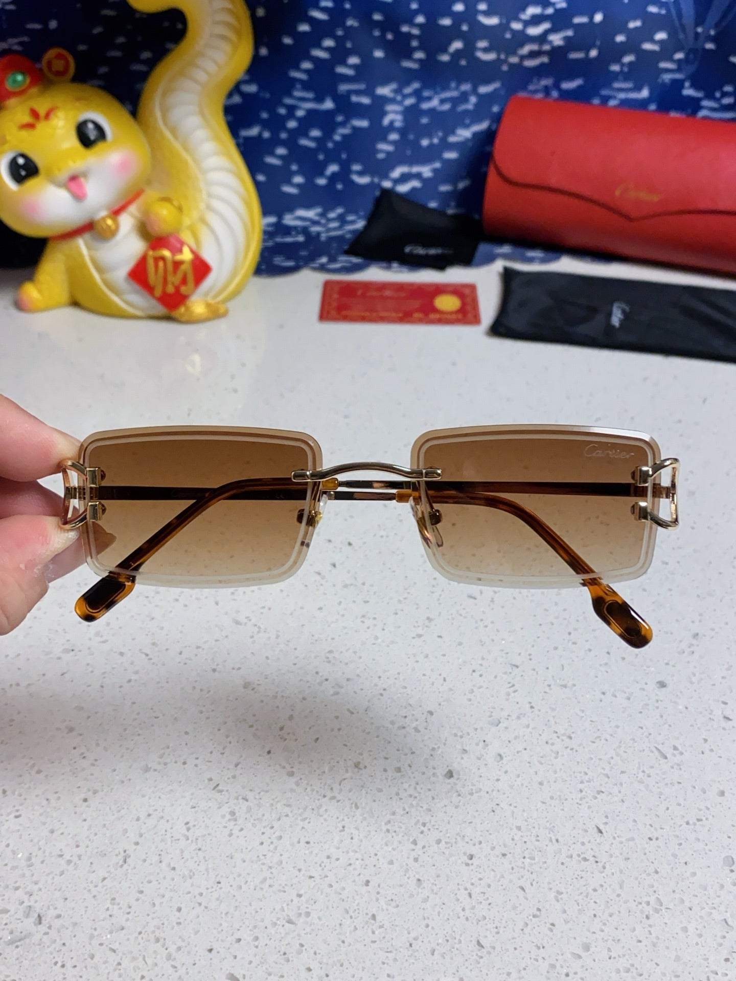 Cartier Fashion Brown Lens Sunglasses for Men & Women - detail image 3