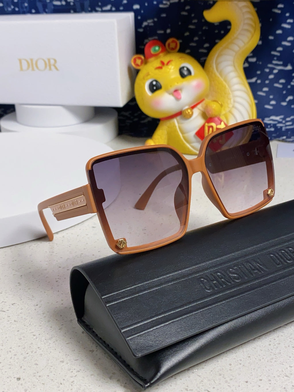 Dior Polarized Fashion Silver Lens Sunglasses for Women - detail image 10