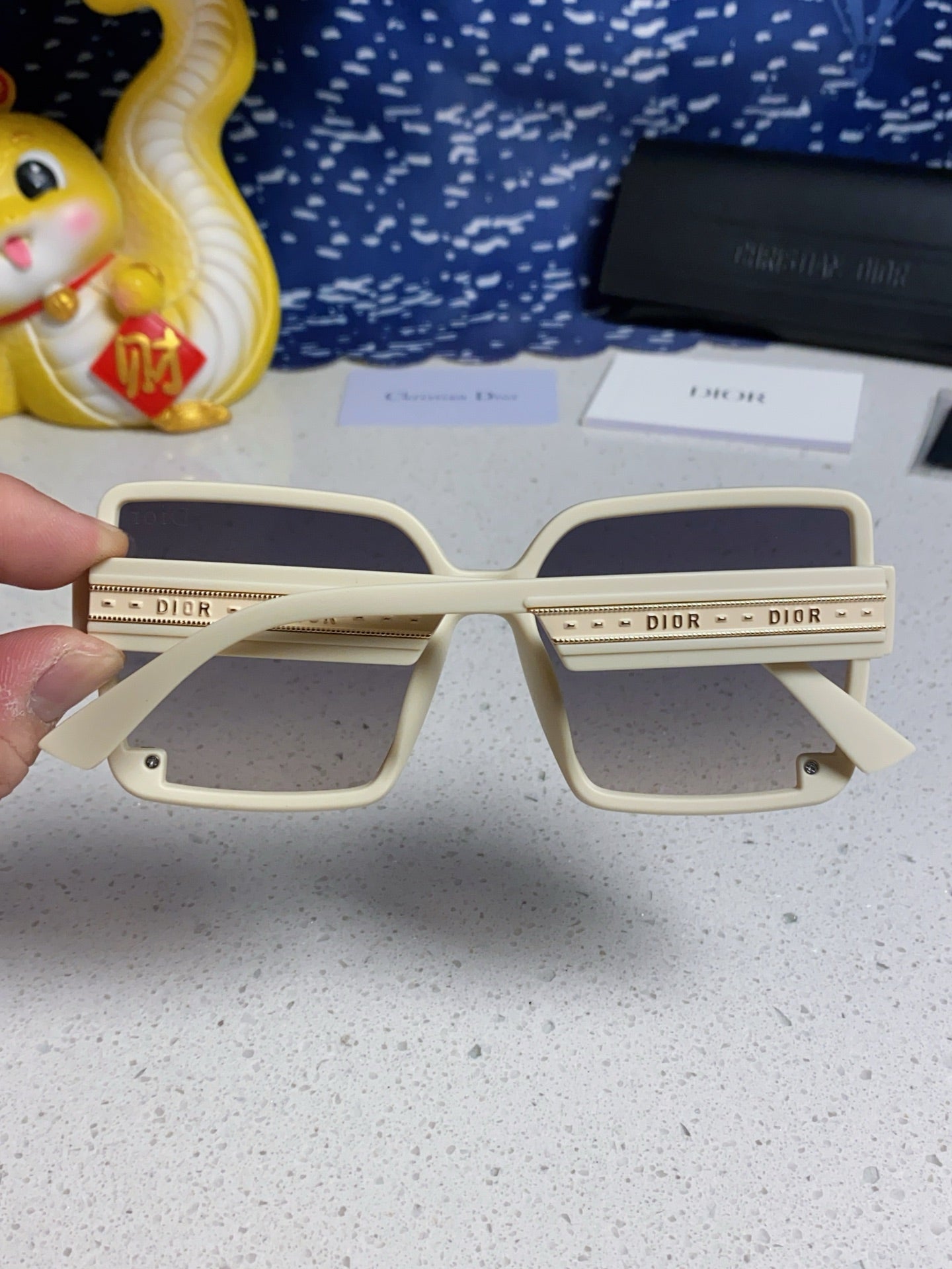 Dior Polarized Fashion Gray Lens Sunglasses for Women - detail image 5