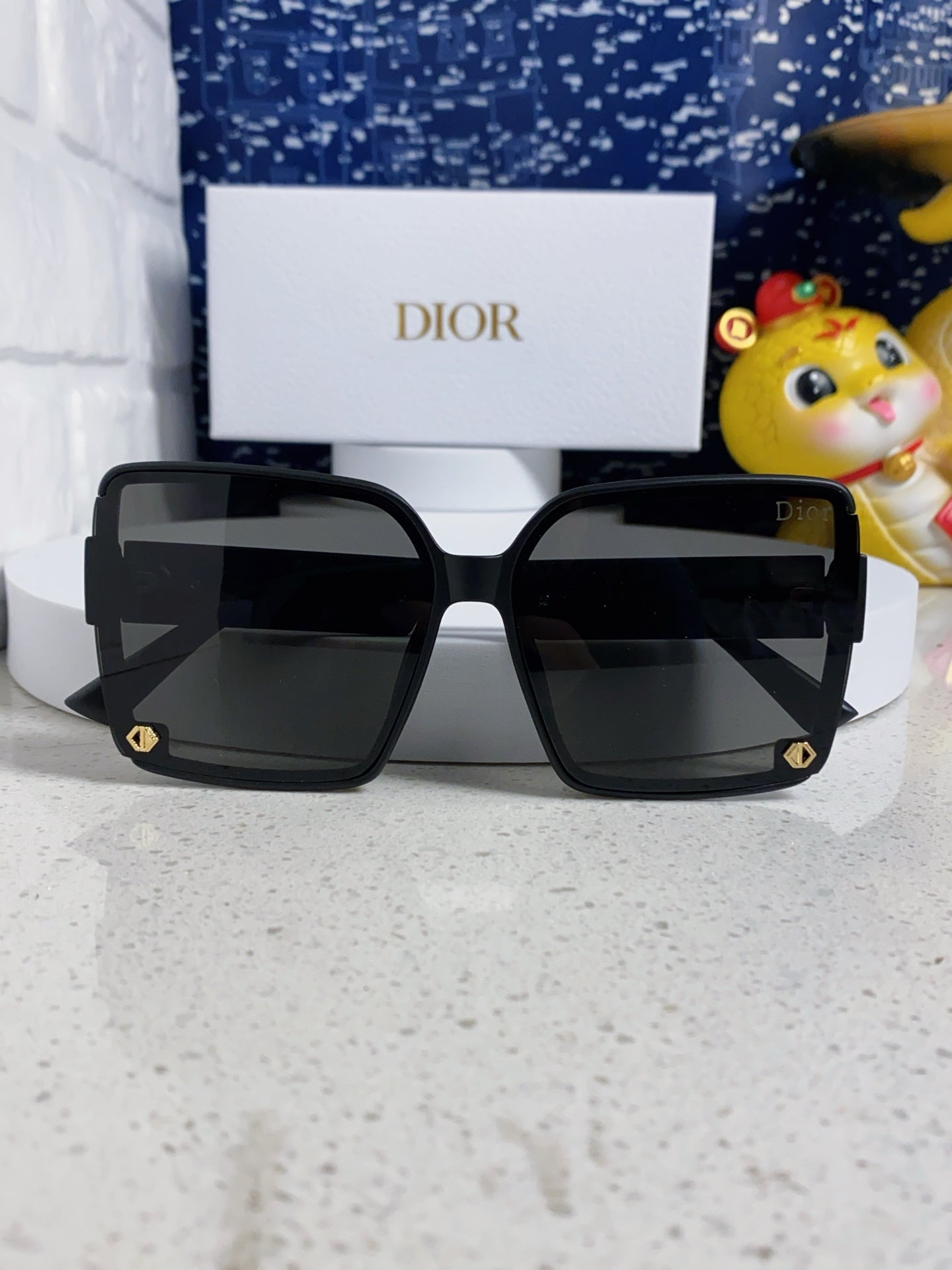 Dior Polarized Fashion Black Lens Sunglasses for Women - 431826 - detail image 9