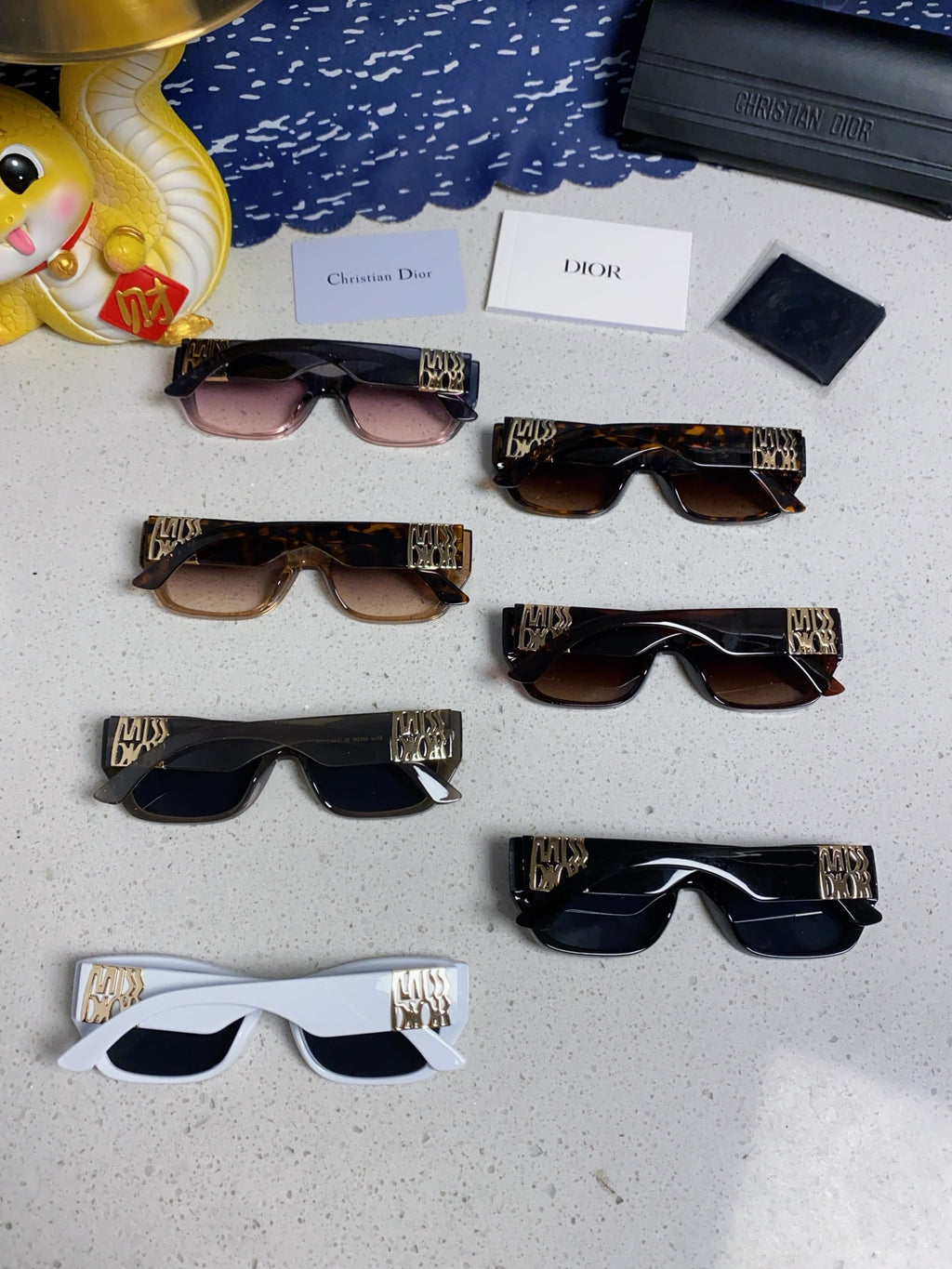 Dior Fashion Blue Lens Sunglasses for Men & Women - 997978 - detail image 11