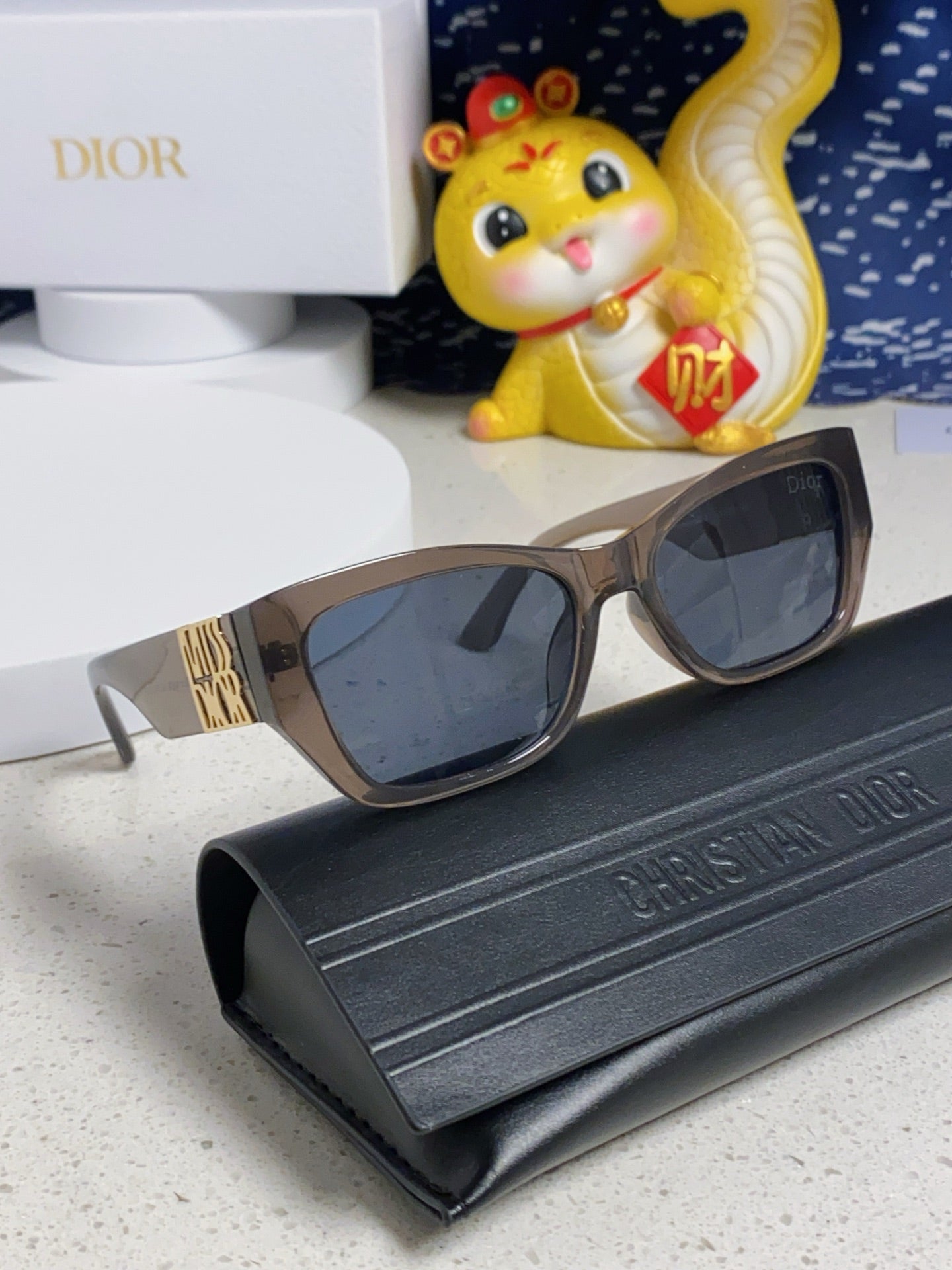 Dior Fashion Blue Lens Sunglasses for Men & Women - 997978 - detail image 10