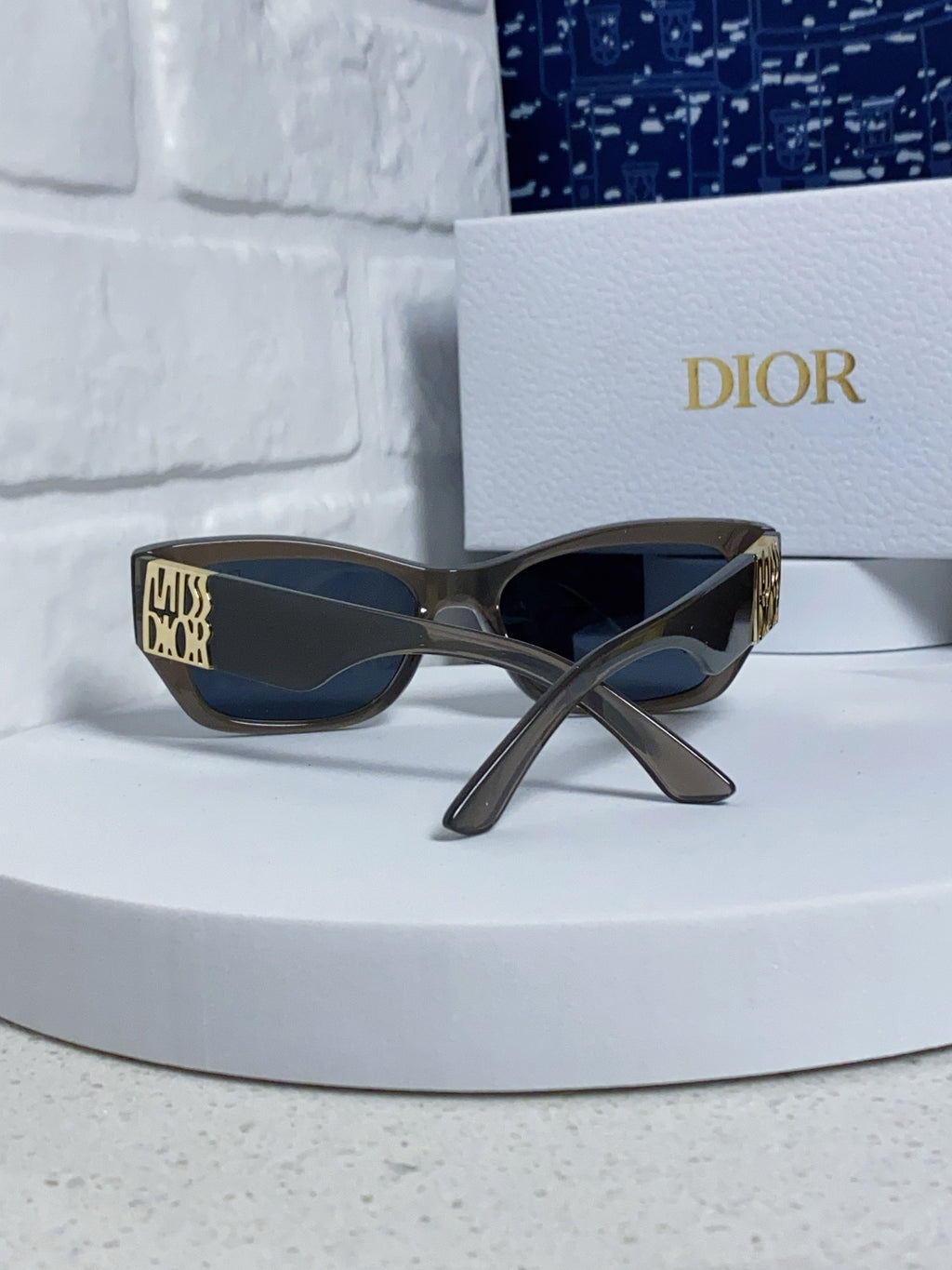 Dior Fashion Blue Lens Sunglasses for Men & Women - 997978 - detail image 3