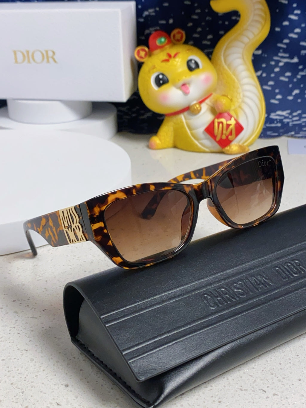Dior Fashion Brown Lens Sunglasses for Men & Women - 997980 - detail image 10