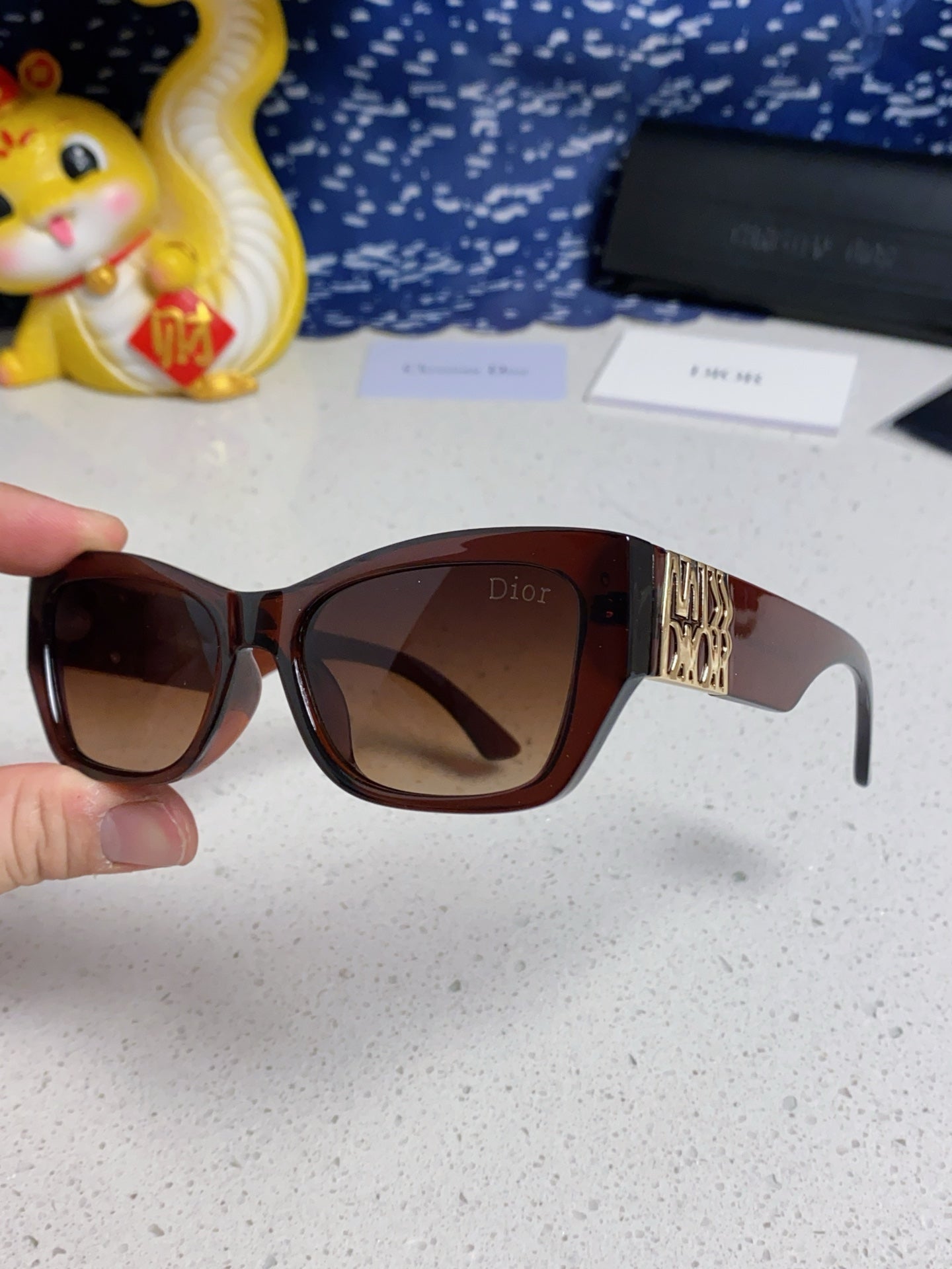 Dior Fashion Brown Lens Sunglasses for Men & Women - detail image 6