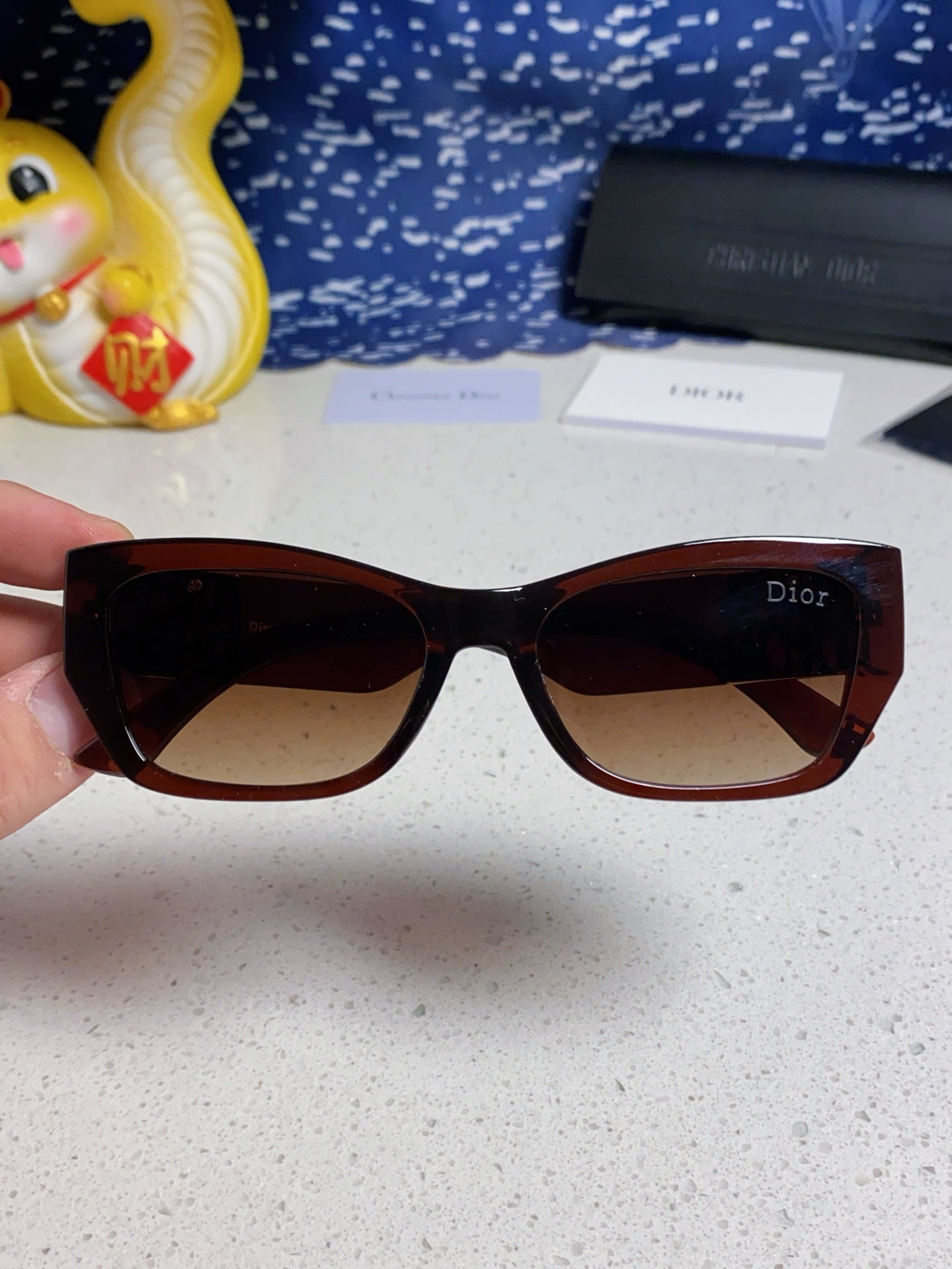 Dior Fashion Brown Lens Sunglasses for Men & Women - detail image 4