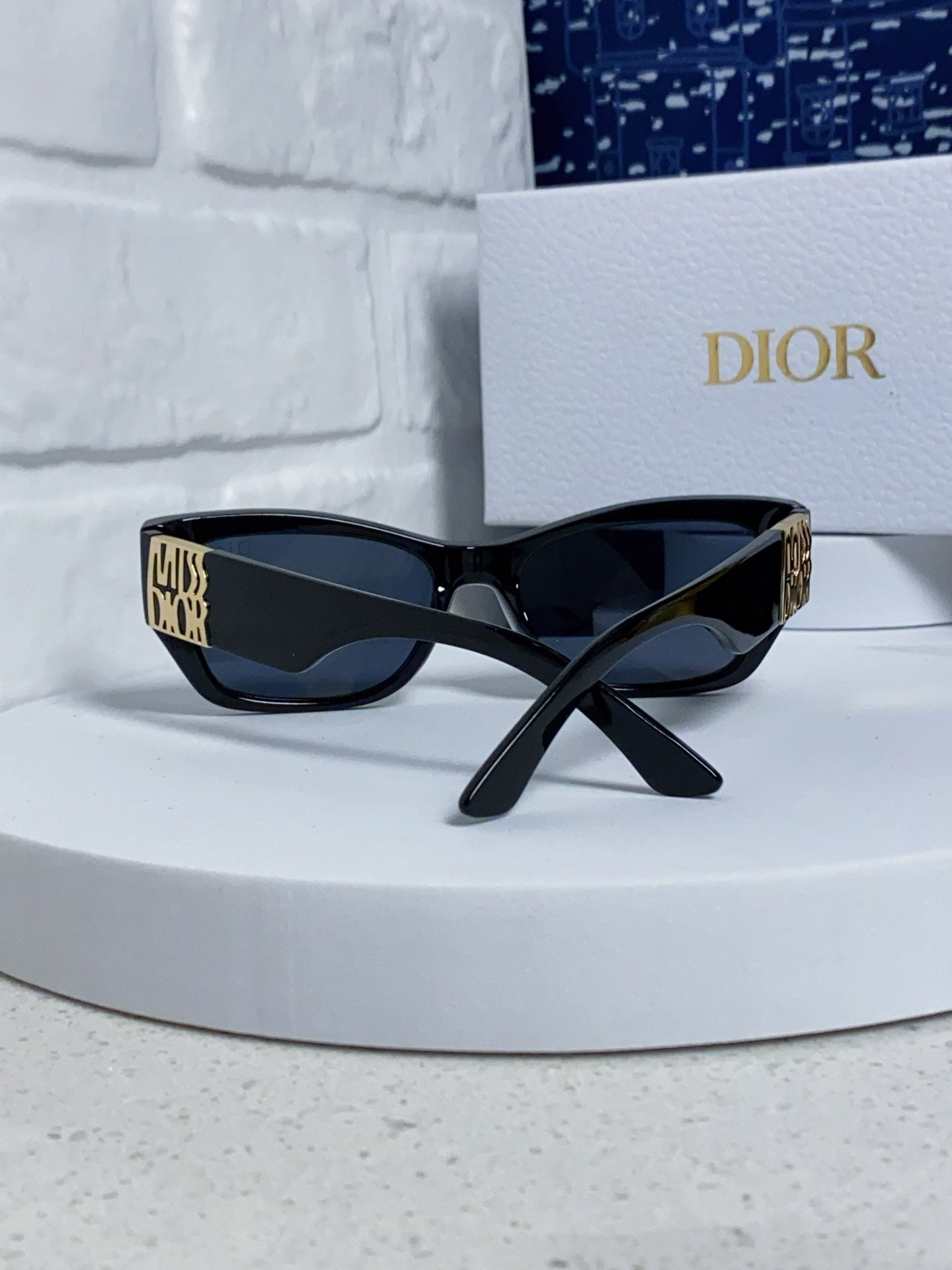 Dior Fashion Gold Lens Sunglasses for Men & Women - 997982 - detail image 3