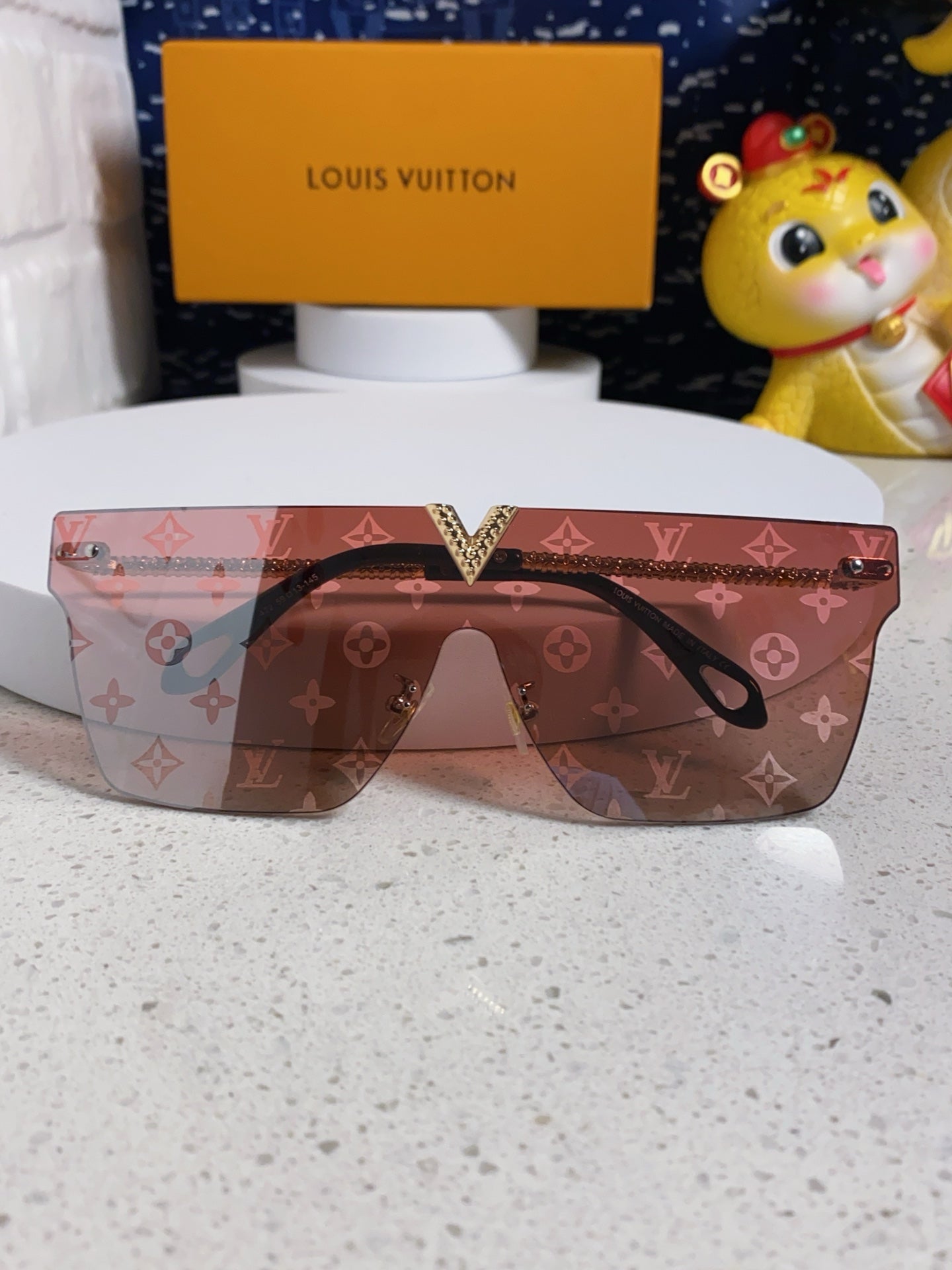 Louis Vuitton Fashion Silver Lens Sunglasses for Men & Women - 997391 - detail image 9