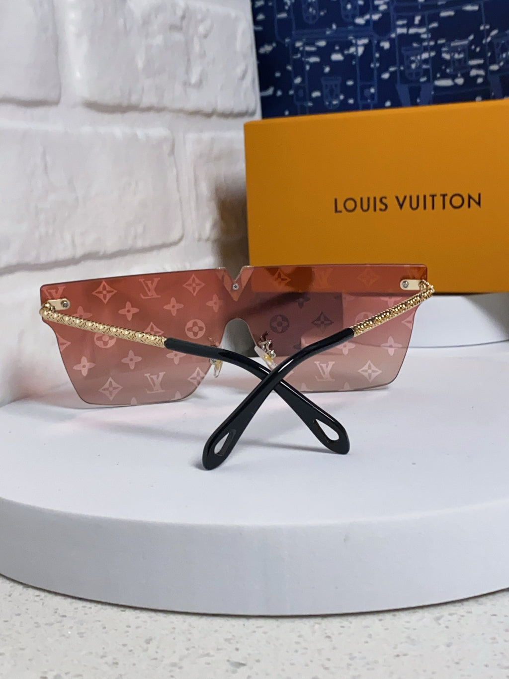Louis Vuitton Fashion Silver Lens Sunglasses for Men & Women - 997391 - detail image 3
