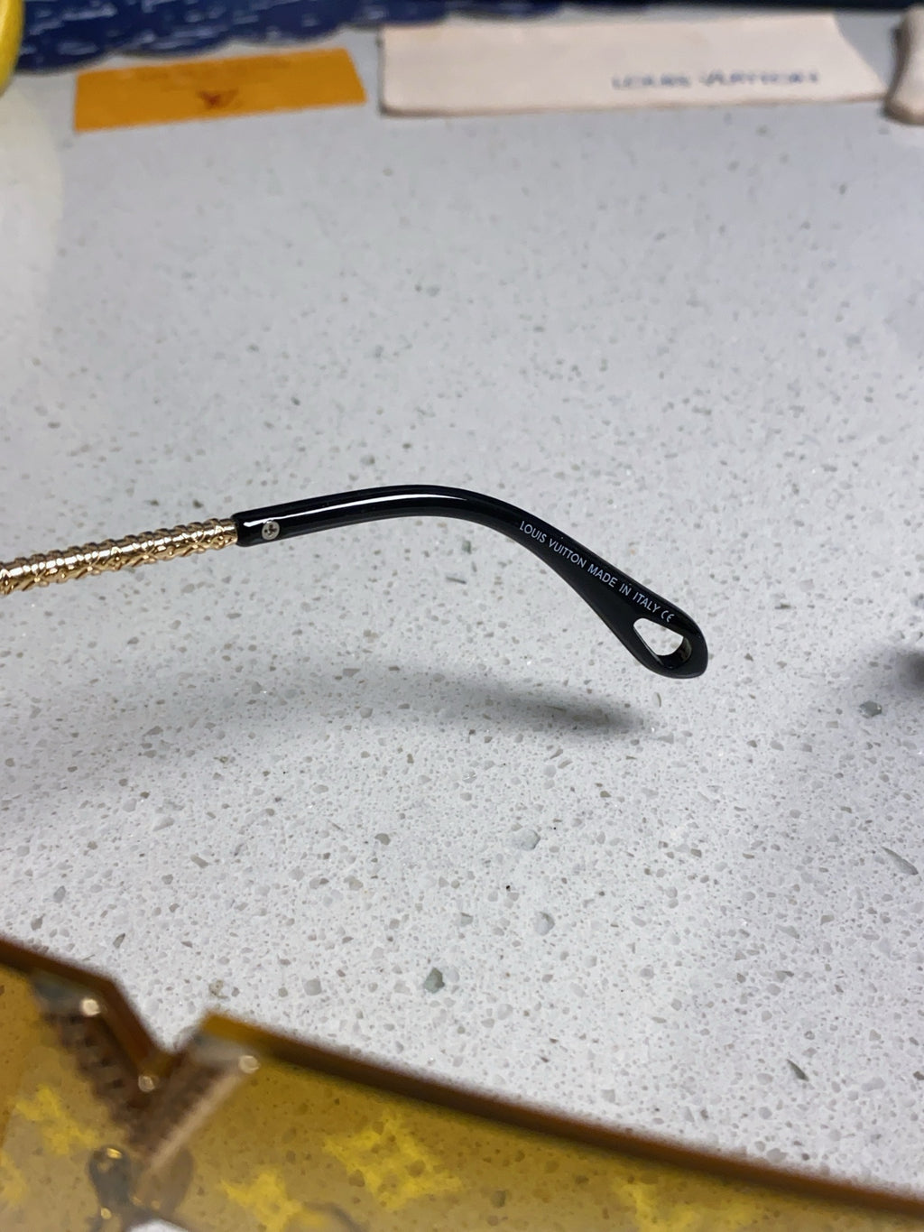 Louis Vuitton Fashion Gold Lens Sunglasses for Men & Women - 997392 - detail image 8