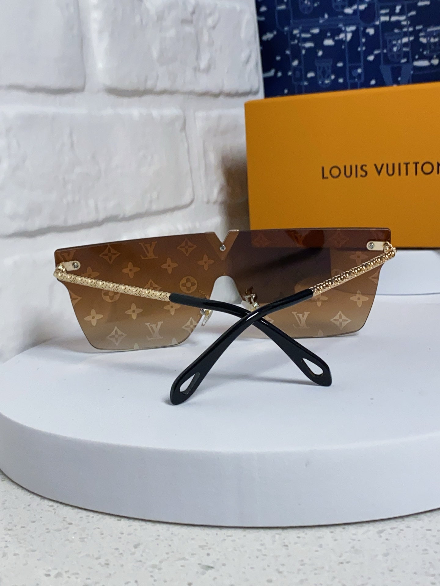 Louis Vuitton Fashion Silver Lens Sunglasses for Men & Women - 997393 - detail image 3