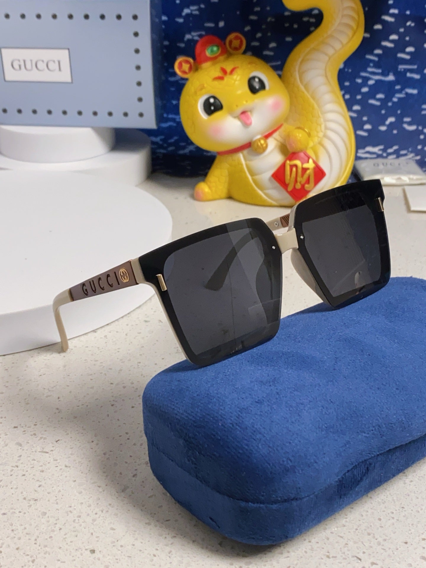 Gucci Polarized Square Silver Lens Sunglasses for Men & Women - 357879 - detail image 10