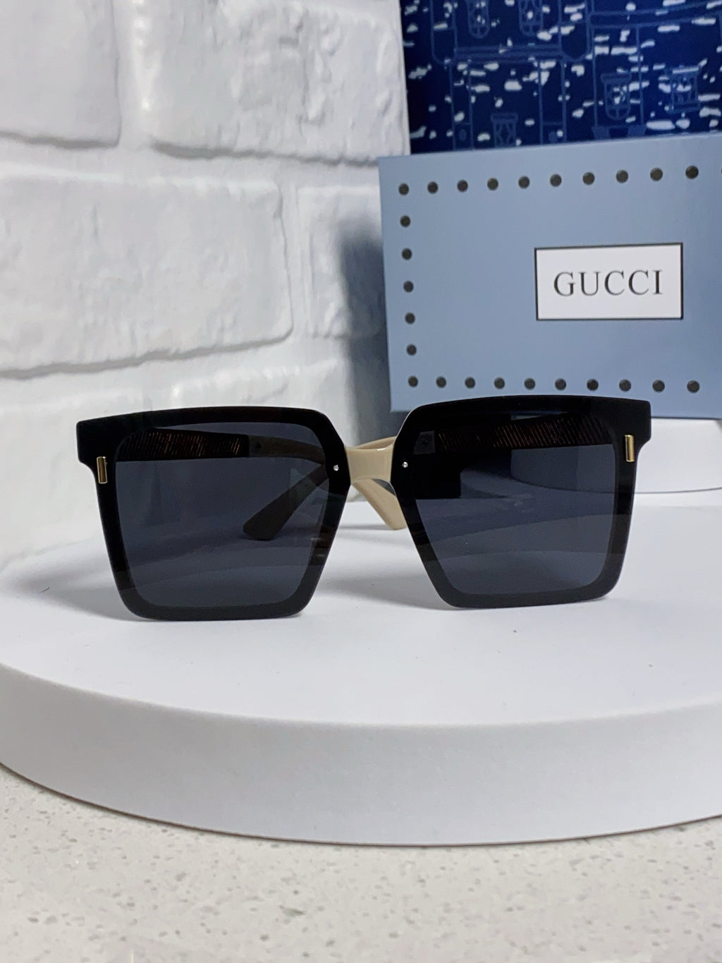 Gucci Polarized Square Silver Lens Sunglasses for Men & Women - 357879 - detail image 2