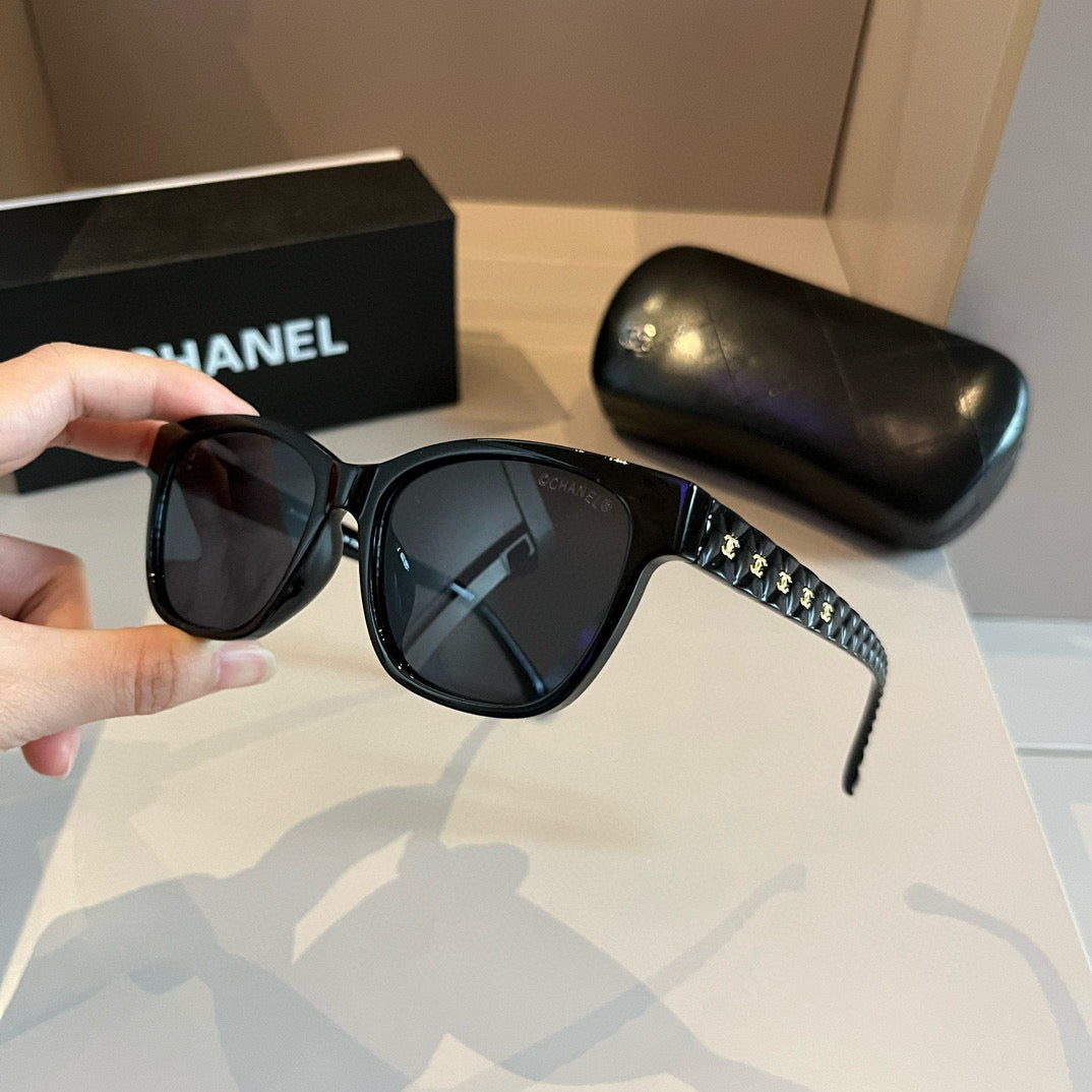 Chanel Fashion Gold Lens Sunglasses for Men & Women - 382197 - detail image 4