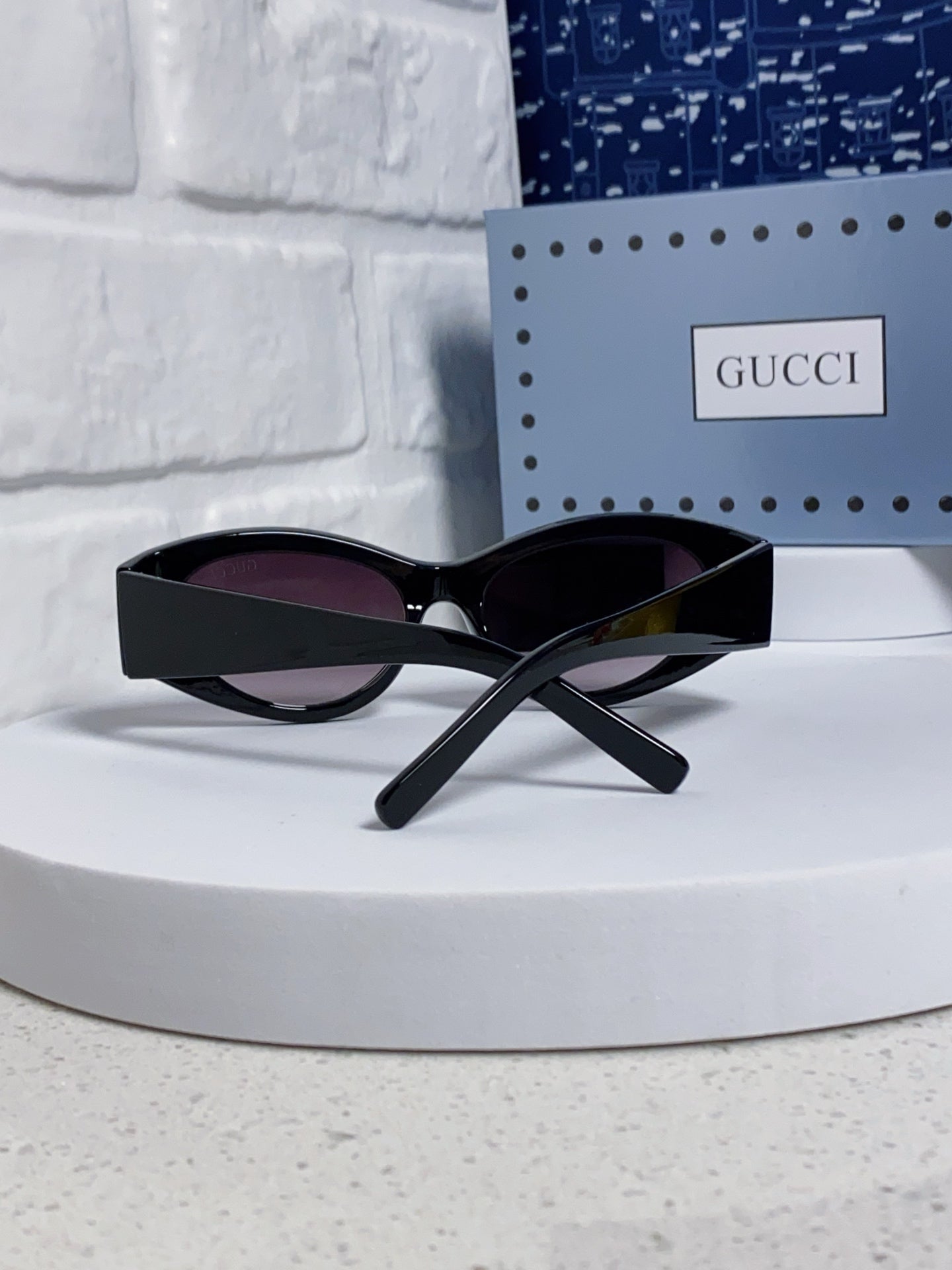 Gucci Cat-Eye Silver Lens Sunglasses for Men & Women - 132224 - detail image 3