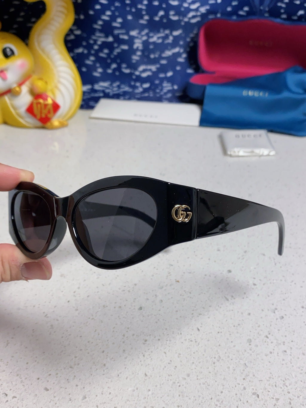 Gucci Cat-Eye Black Lens Sunglasses for Men & Women - 132225 - detail image 7