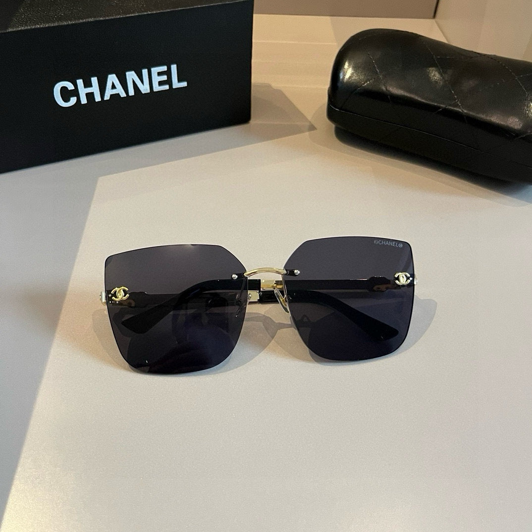 Chanel Oversized Gold Lens Sunglasses for Men & Women - 382198 - detail image 4