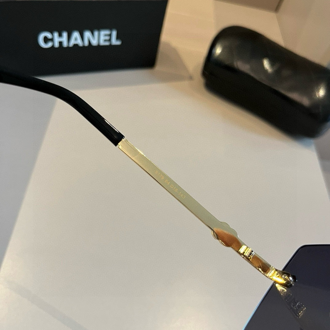 Chanel Oversized Gold Lens Sunglasses for Men & Women - 382198 - detail image 7