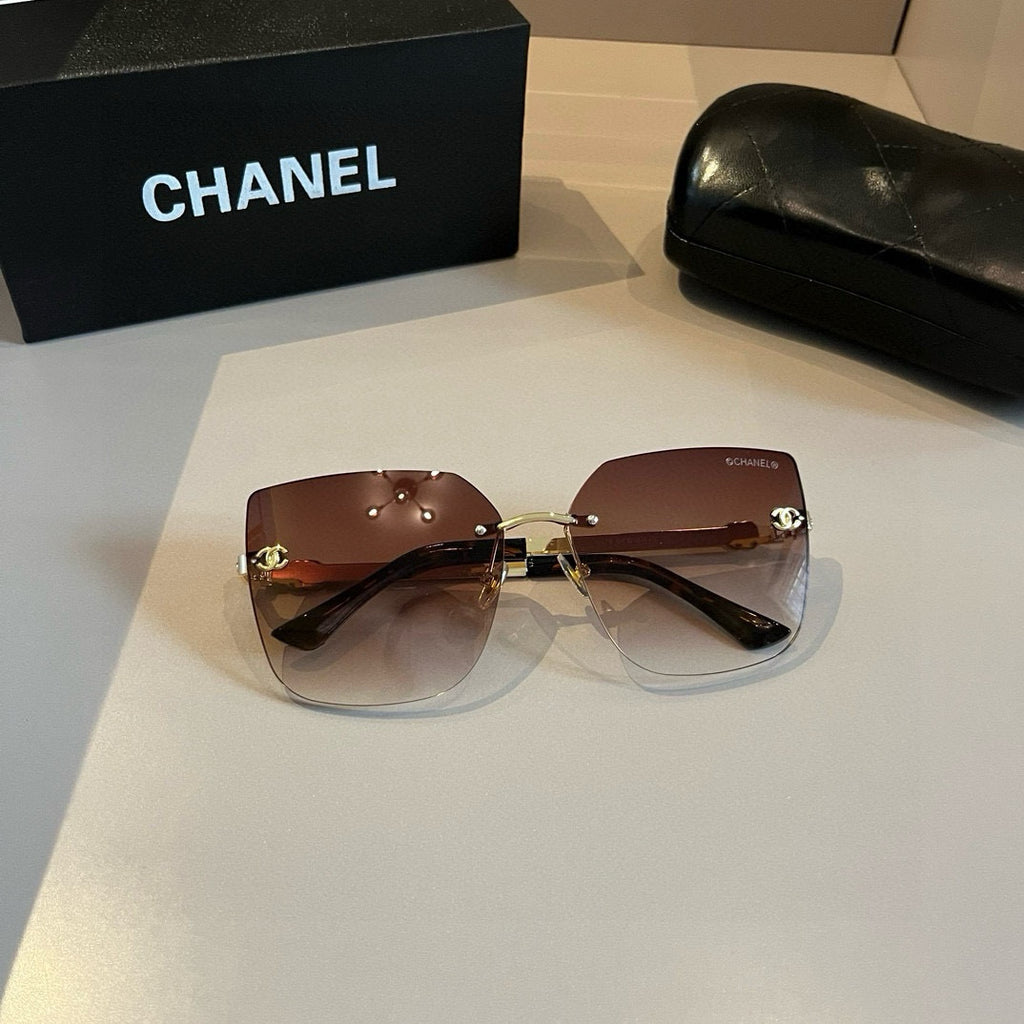 Chanel Oversized Gold Lens Sunglasses for Men & Women - 382199 - detail image 5