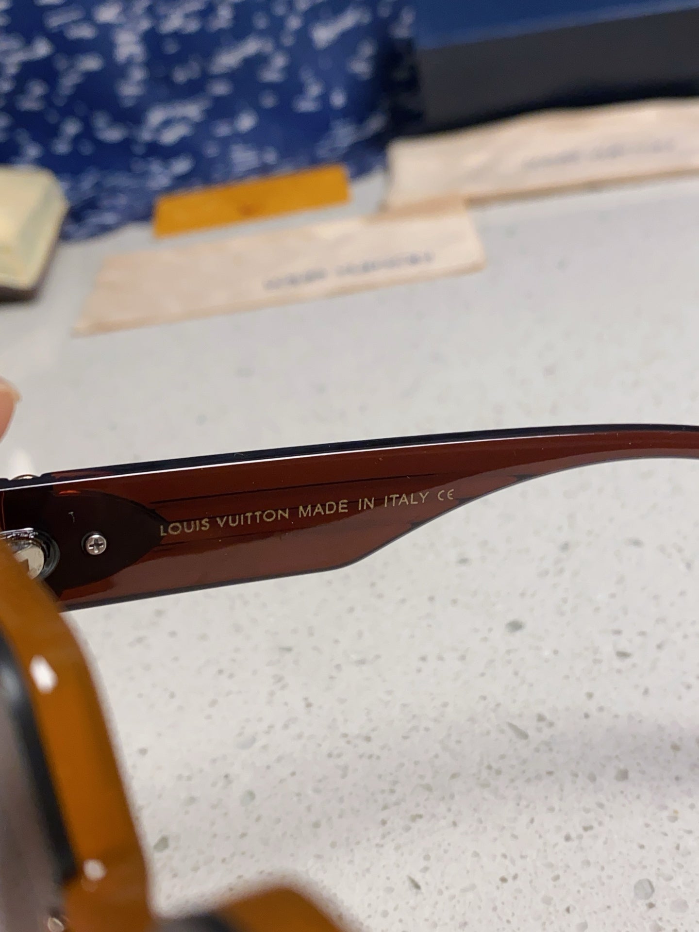 Louis Vuitton Polarized Oversized Brown Lens Sunglasses for Women - detail image 8